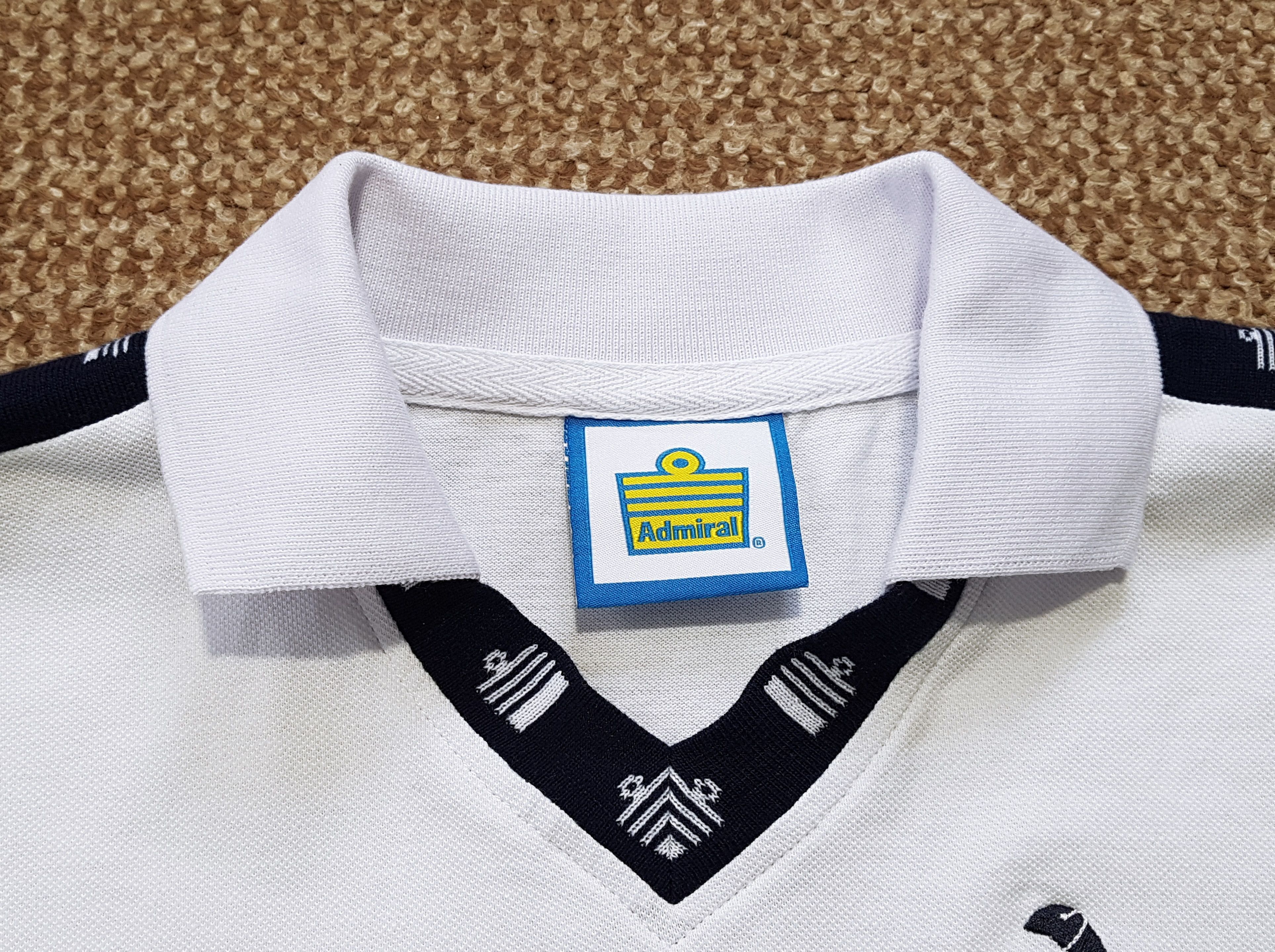 Other TOTTENHAM HOTSPURS 1977/1980 HOME SOCCER JERSEY ADMIRAL sz S Size US S / EU 44-46 / 1 - 6 Thumbnail