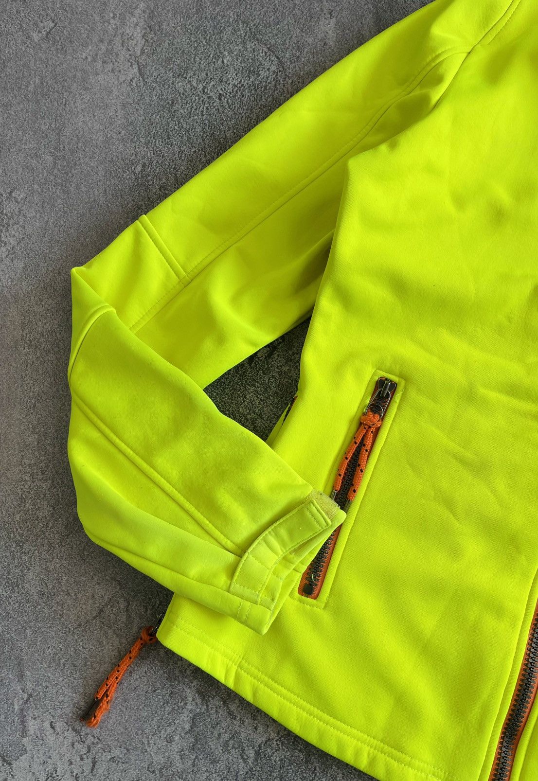 JET SET Women Green SoftShell Jacket Size 2 ( M ) Outdoor