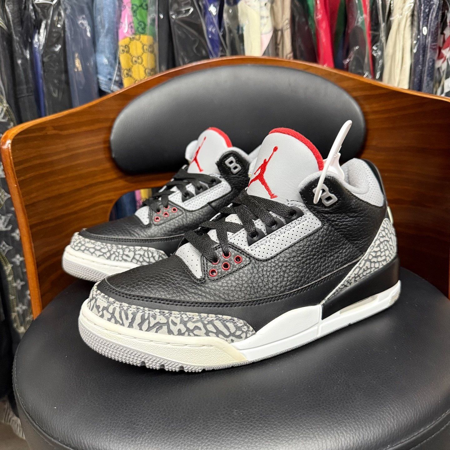 Nike Nike AJ3 Black Lowtop Sneakers 8 Men Size US 8 / EU 41 - 1 Thumbnail
