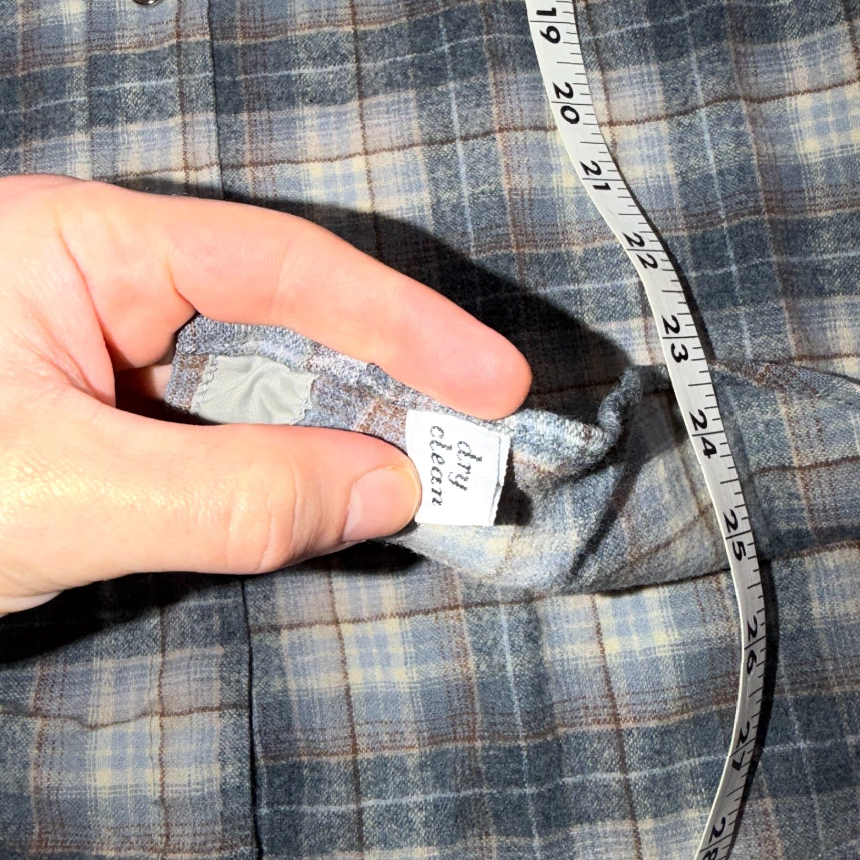 Pendleton VINTAGE Pendleton Shirt Gray 100% Virgin Wool Western Plaid Pearl Snap Button-Up M Men Broadway? Size US M / EU 48-50 / 2 - 4 Thumbnail