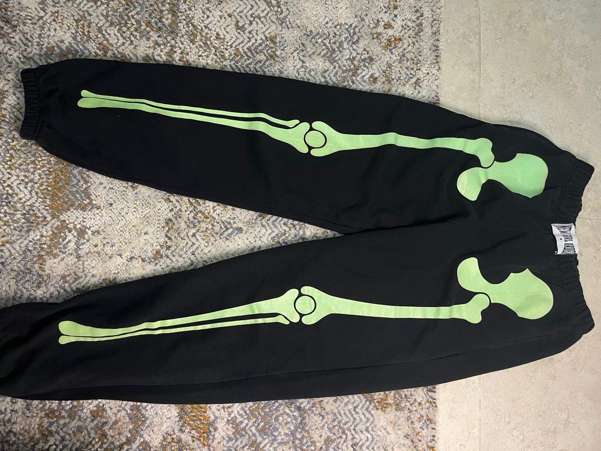 Dolls Kill Skeleton black sweatpants Size 30" / US 8 / IT 44 - 1 Thumbnail