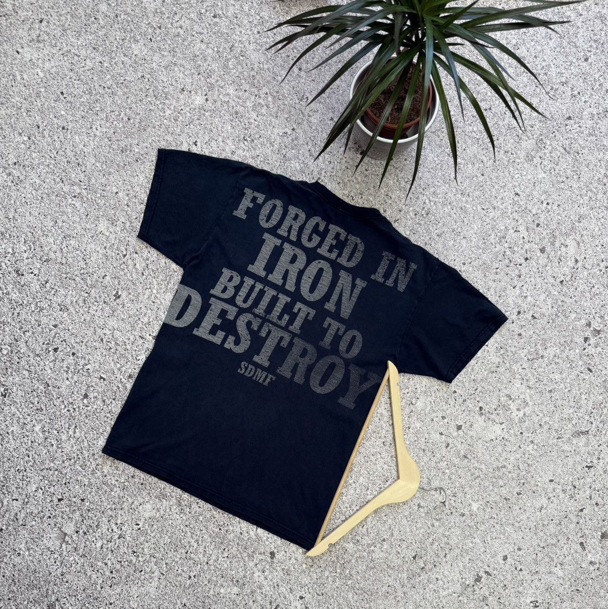 Band Tees × Vintage Vintage 2000’s Black Label Society Forged In Iron Retro Tee Size US M / EU 48-50 / 2 - 2 Thumbnail