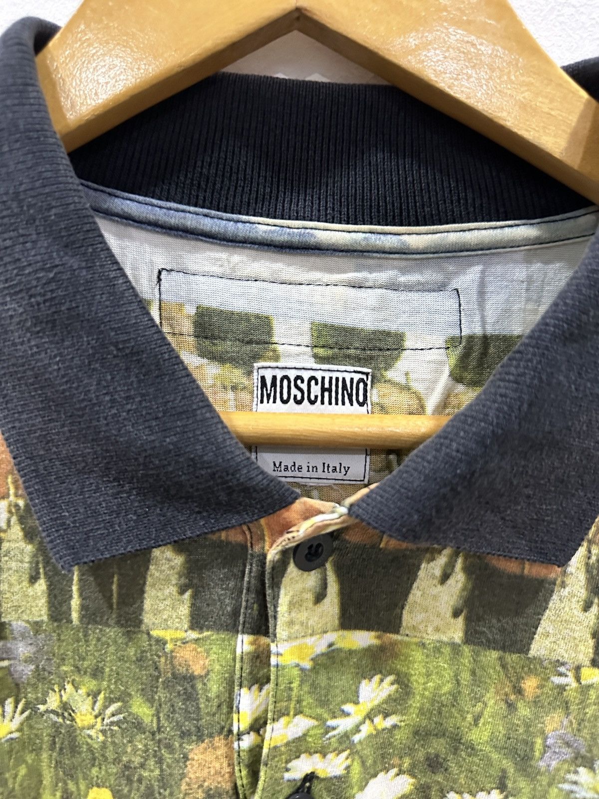 Moschino vintage MOSCHINO JEANS full print all over print t-shirts Size US M / EU 48-50 / 2 - 7 Thumbnail