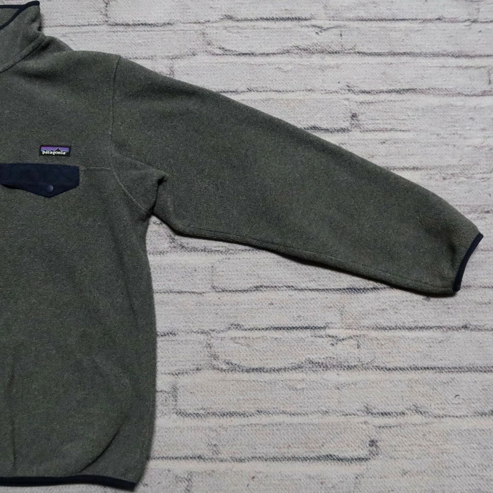Patagonia Patagonia Lightweight Synchilla Snap-T Pullover Womens L Grey Pullover Size L / US 10 / IT 46 - 2 Thumbnail