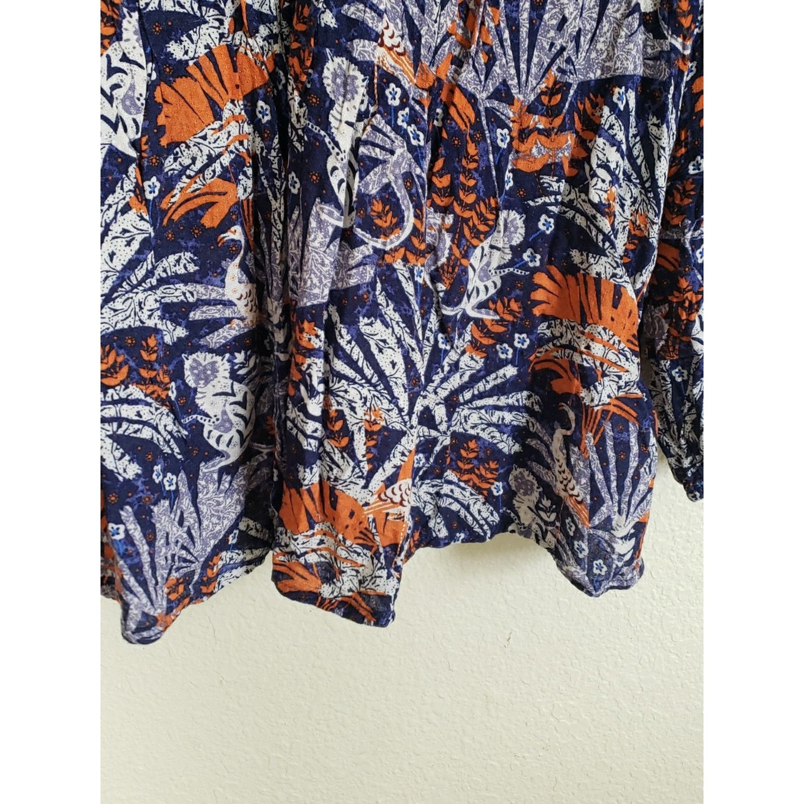 Anthropologie Maeve anthroplogie womens Size Medium floral v neck blouse Size M / US 6-8 / IT 42-44 - 6 Thumbnail