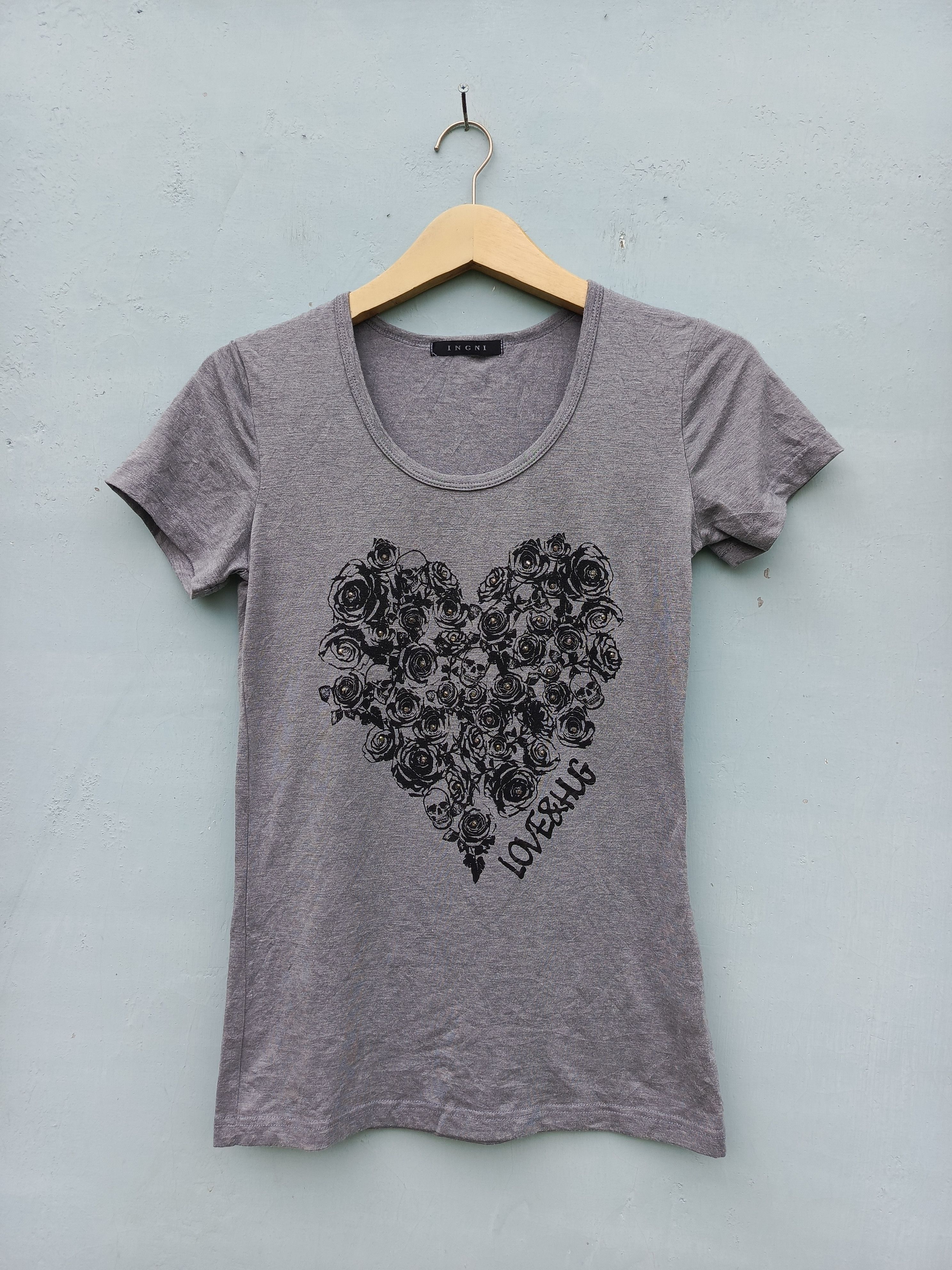 Japanese Brand Ingni love & hug skull print t-shirts Size M / US 6-8 / IT 42-44 - 1 Thumbnail
