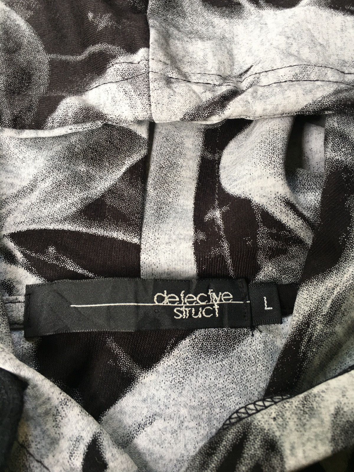 Japanese Brand Defective Struct Tee Hoodie Size US L / EU 52-54 / 3 - 4 Thumbnail