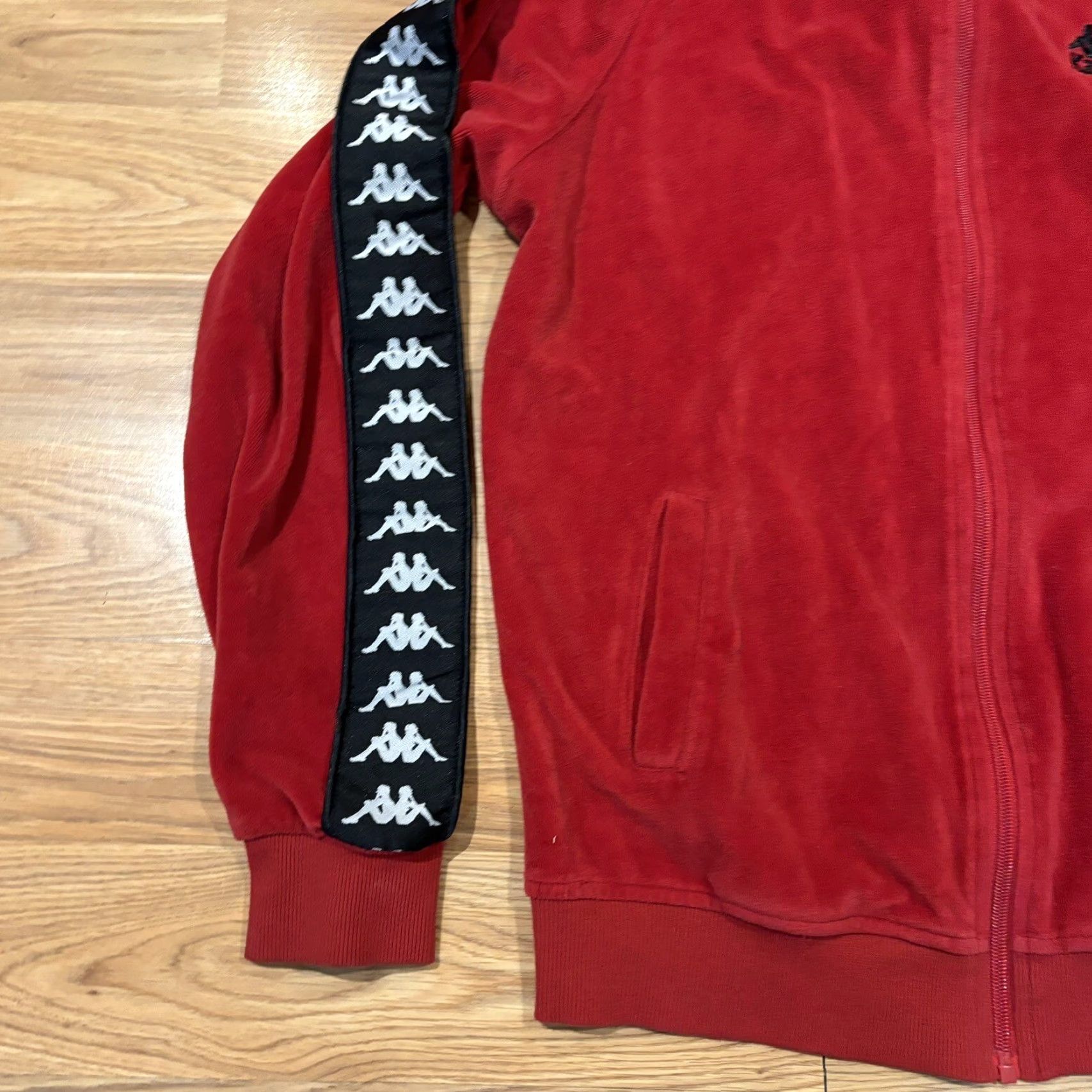 Kappa Kappa Taped Sleeves Red Velour Tracksuit Track Jacket Unisex Size Medium Size M / US 6-8 / IT 42-44 - 5 Thumbnail