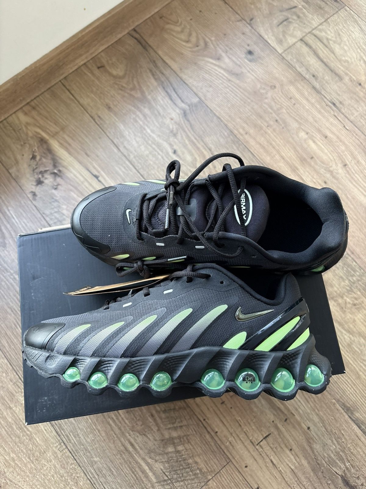 Nike Nike Air Max Dn8 (GS) Size US 7 / EU 40 - 5 Thumbnail