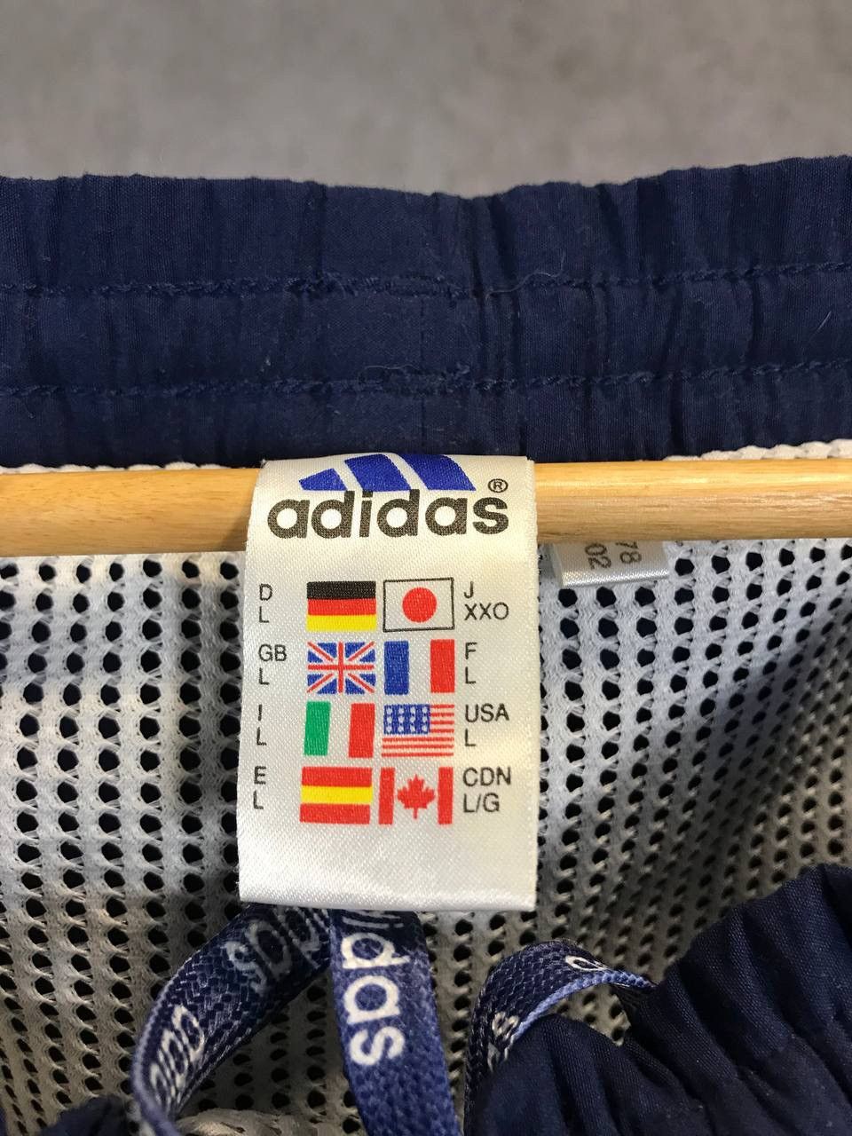 Adidas × Vintage Adidas vintage shorts Size US 34 / EU 50 - 5 Thumbnail