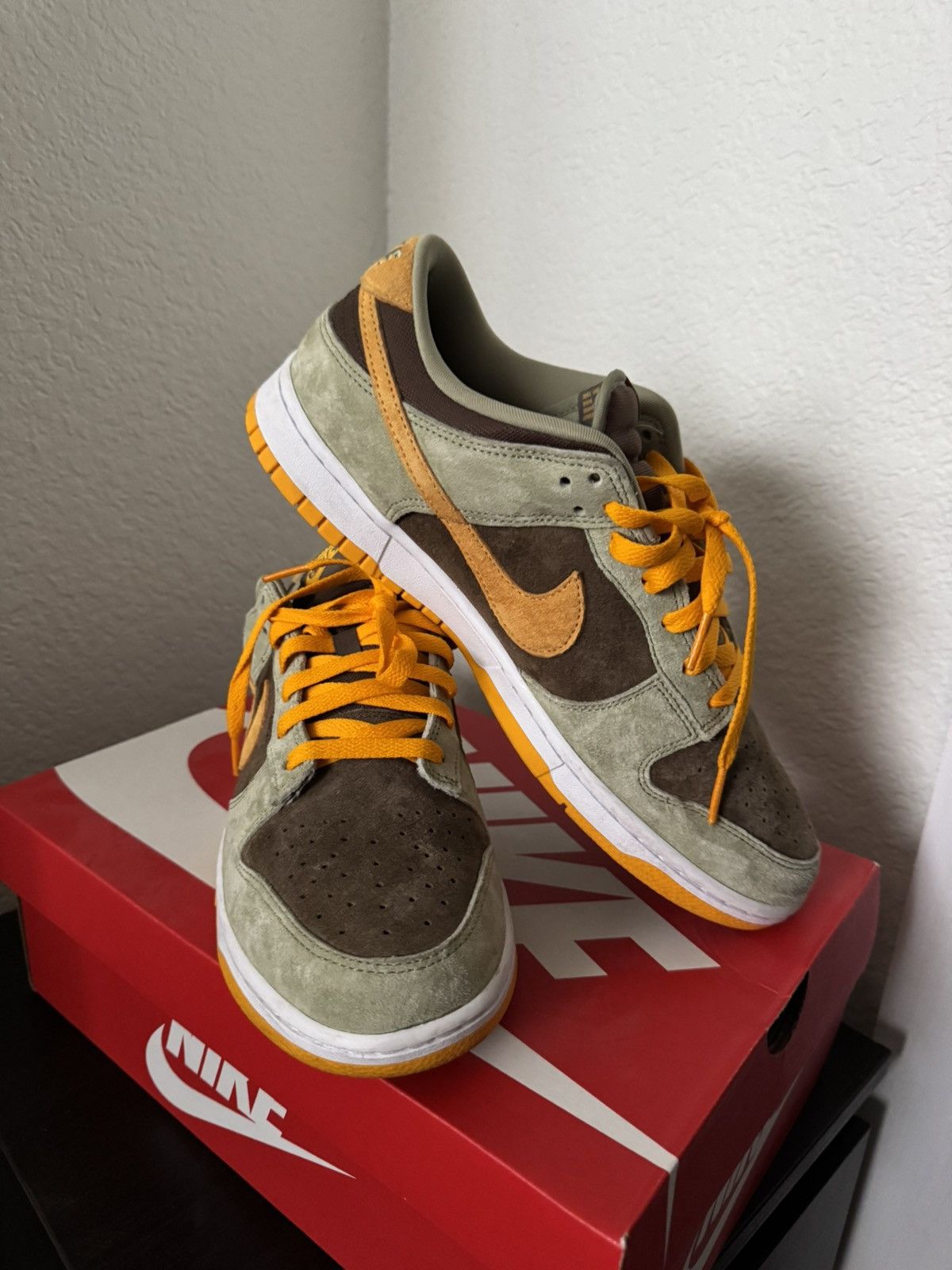Nike Nike Dunk Low Dusty Olive Size US 10.5 / EU 43-44 - 4 Thumbnail