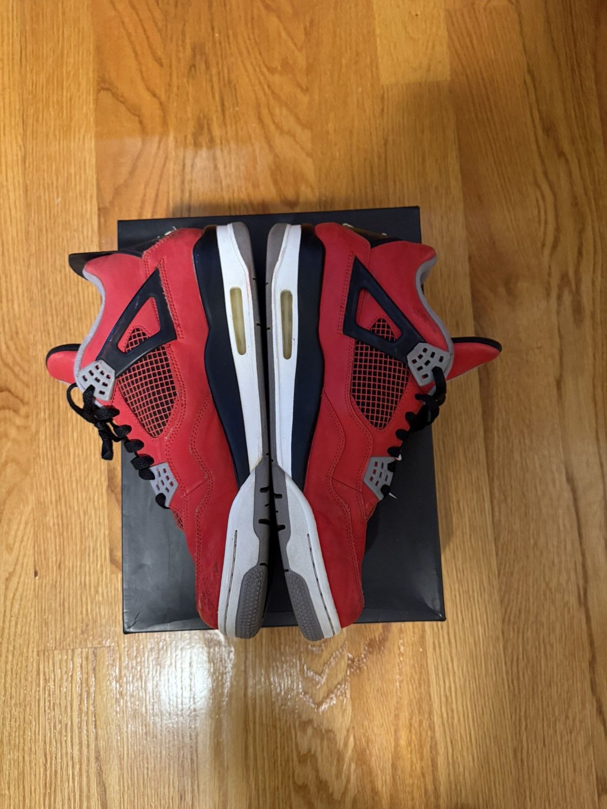 Jordan Brand Air Jordan 4 Toro Bravo 2013 Size US 13 / EU 46 - 2 Thumbnail