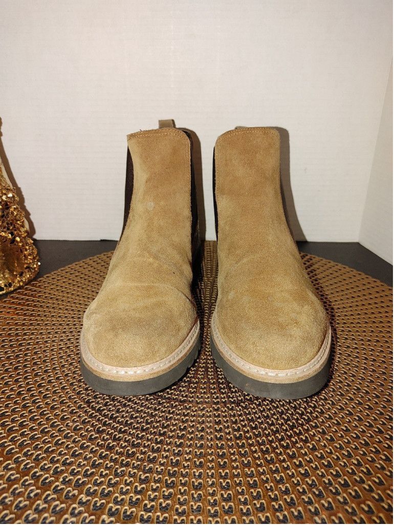 Donald Pliner Donald J. Pliner Carisac Model Bootie Size 8.5M Size US 8.5 / IT 38.5 - 2 Thumbnail