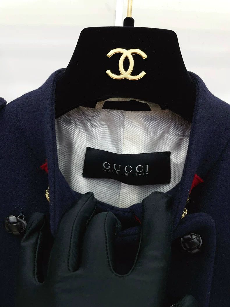 Gucci Gucci Dark blue court style gold bee armband collar black c Size S / US 4 / IT 40 - 7 Thumbnail