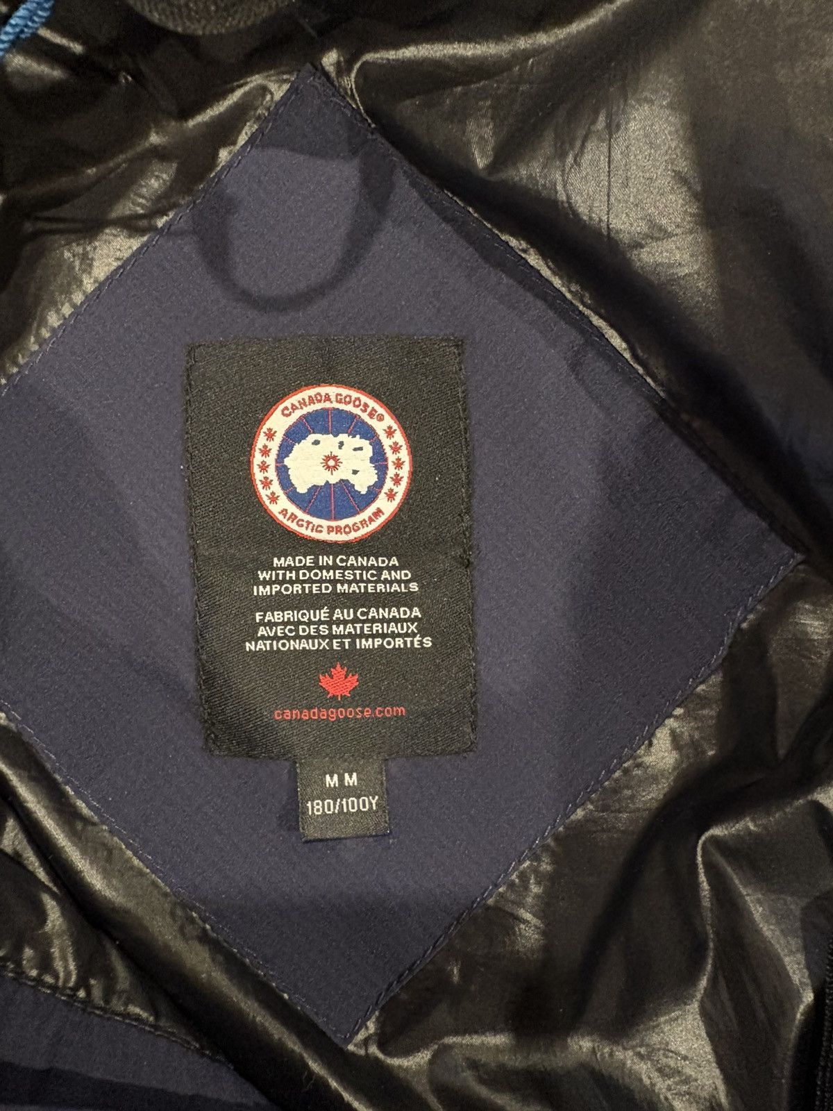 Canada Goose Armstrong Hoody Down Jacket in Navy Size US M / EU 48-50 / 2 - 5 Thumbnail