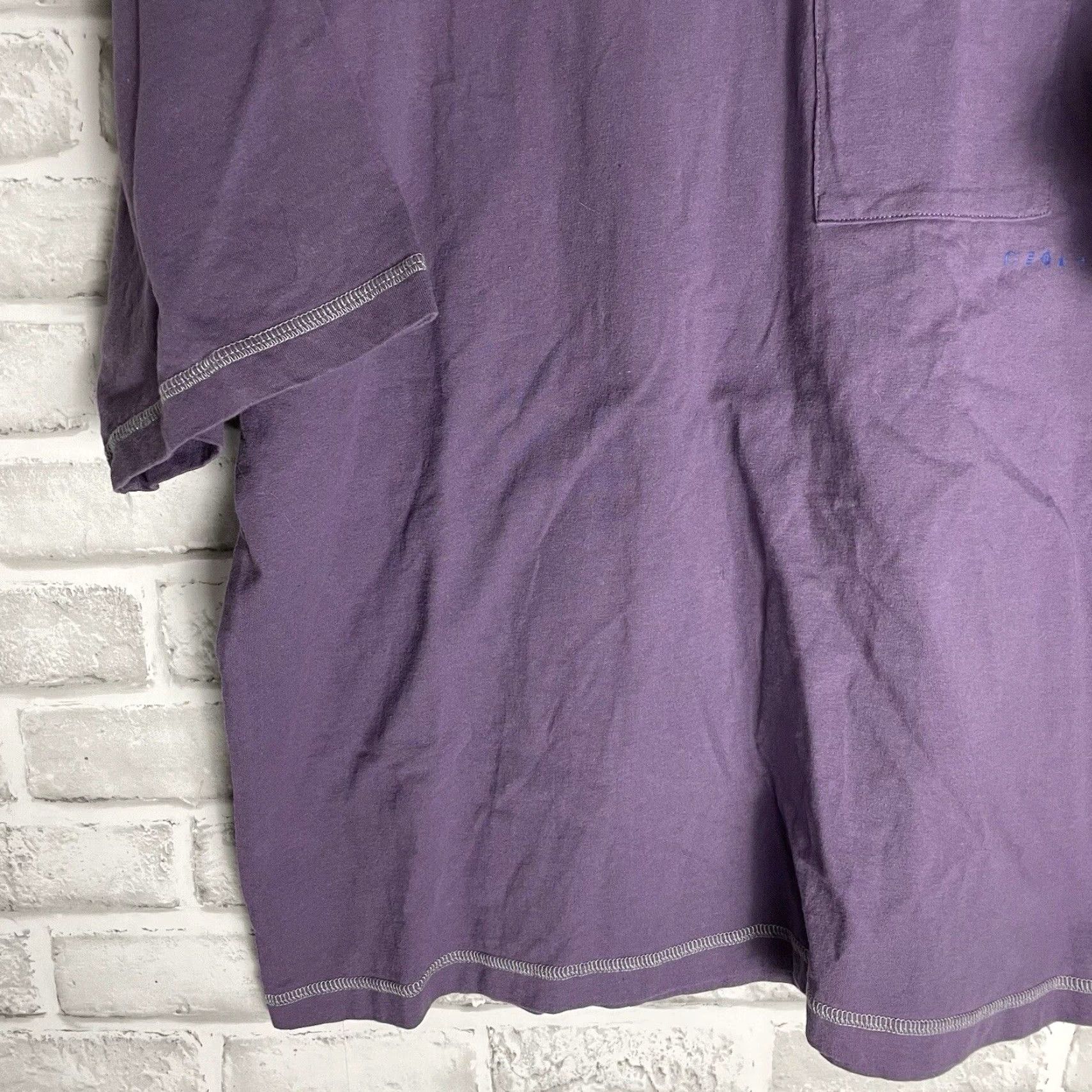 Vintage Cloak Purple 100% Cotton Tee Mens Size Medium Size US M / EU 48-50 / 2 - 3 Thumbnail