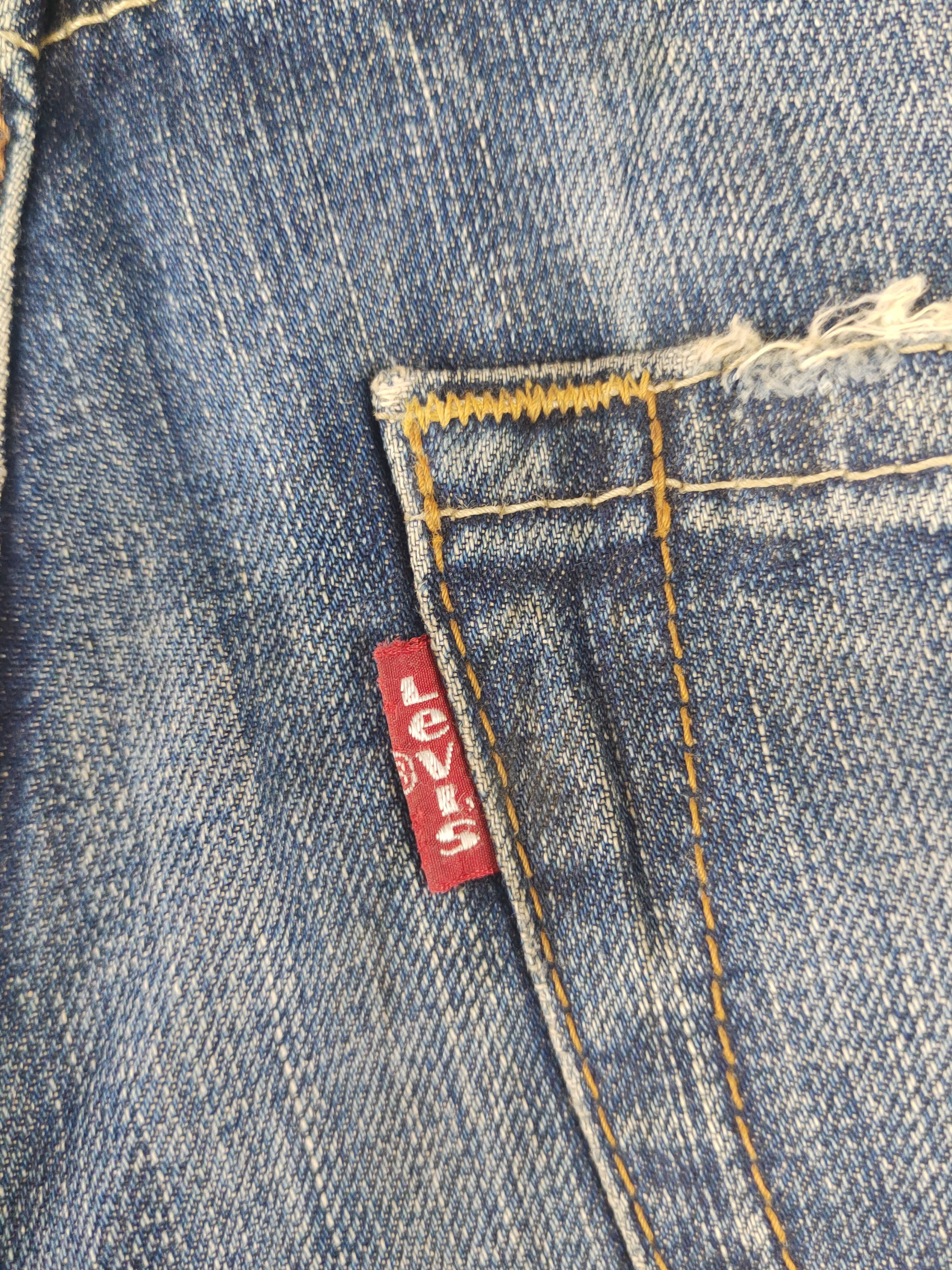 Levi's Levi's Dark Blue Distressed Ripped Jeans #S2854 Size US 31 - 10 Thumbnail
