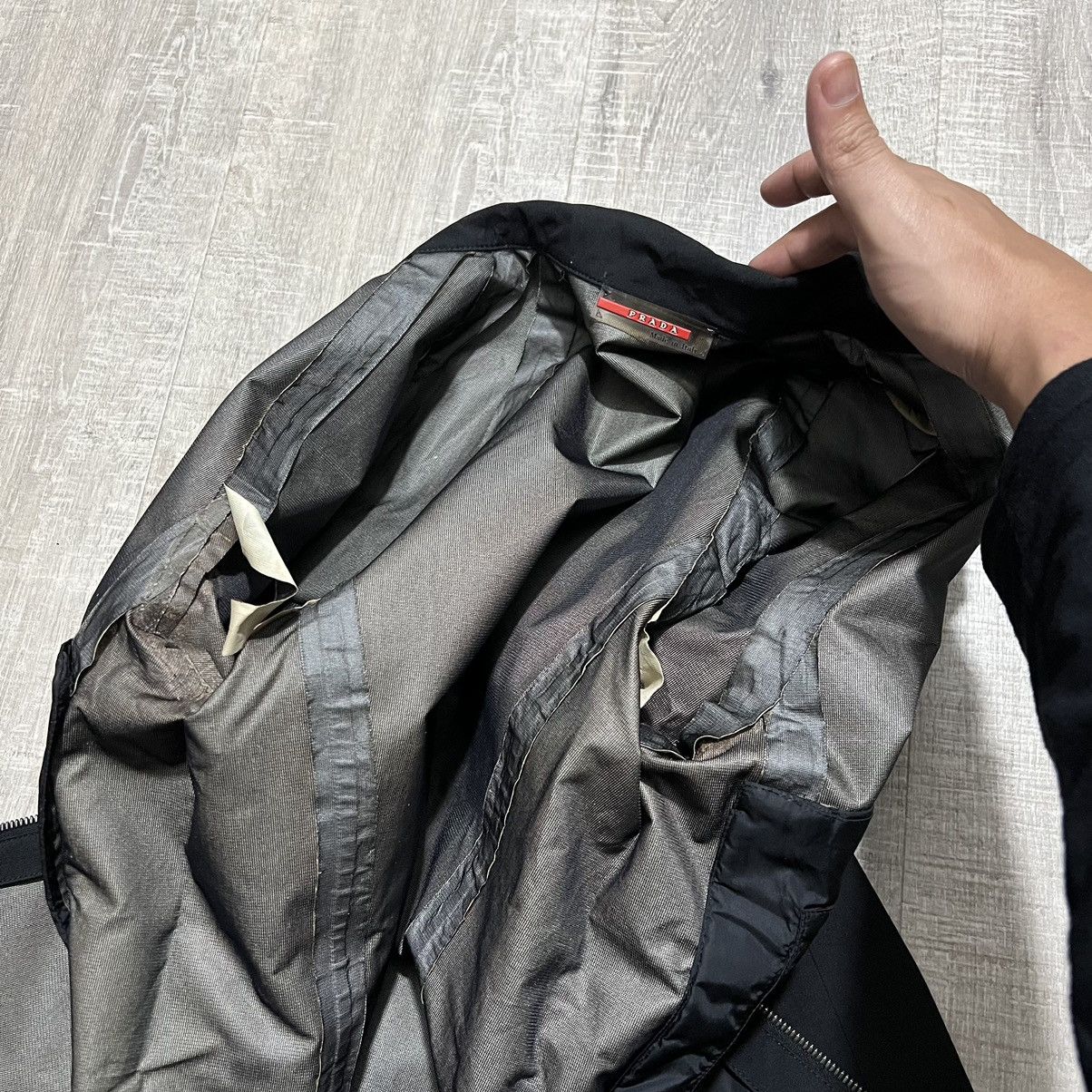Goretex × Prada Prada goretex jacket Size M / US 6-8 / IT 42-44 - 9 Thumbnail