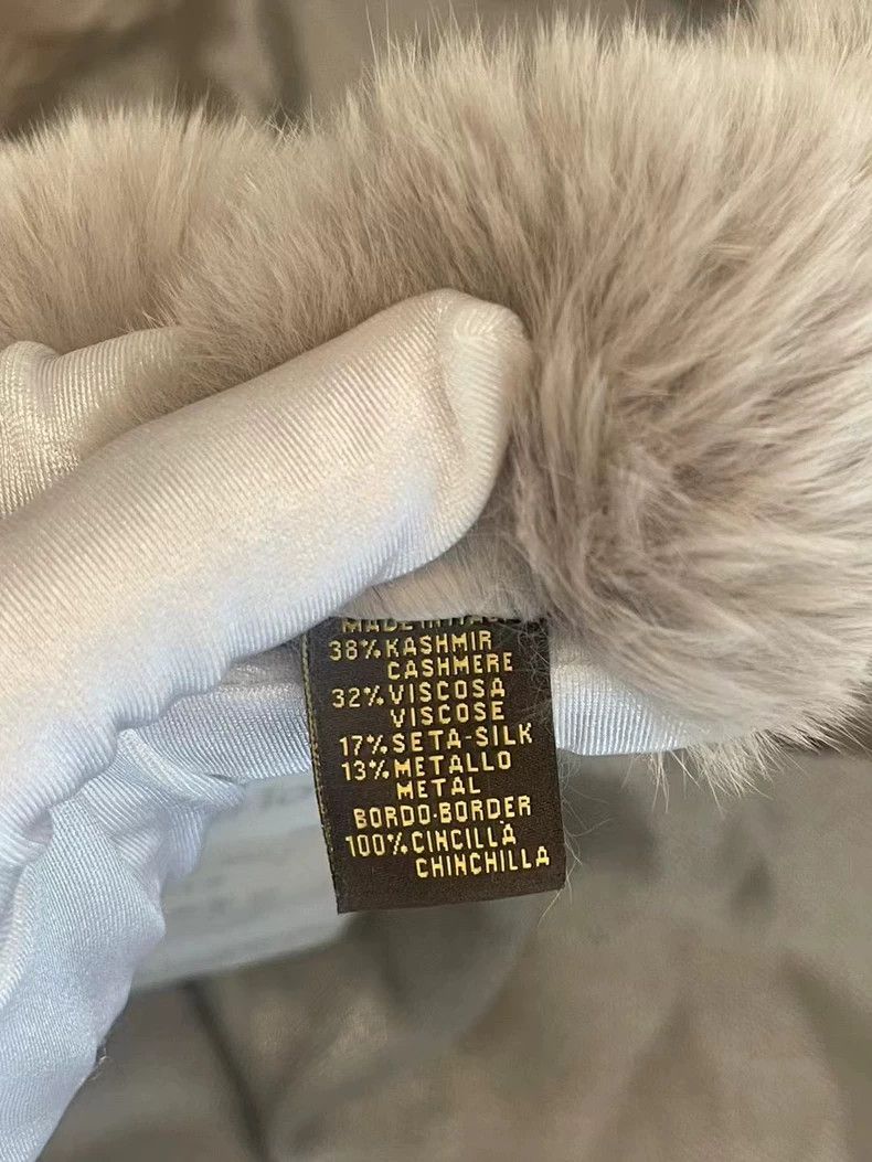 Loro Piana LORO PIANA Gray Totoro cashmere shawl scarf Size M / US 6-8 / IT 42-44 - 7 Thumbnail