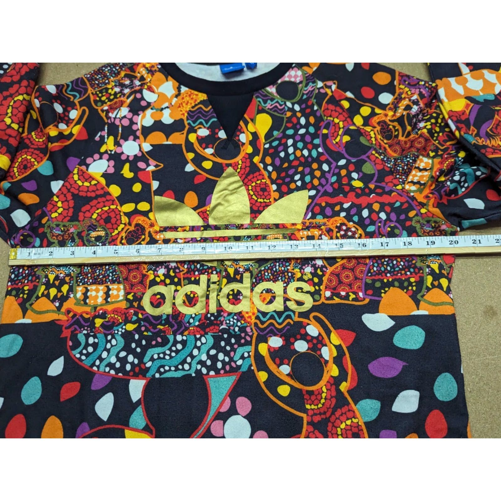Adidas Adidas Sweatshirt Womens UK Size 8 Long Sleeve Pullover Top Multicolor Floral Thermal Activewear Hiking Running Walking Ladies Pullover Sweatshirt Size M / US 6-8 / IT 42-44 - 3 Thumbnail