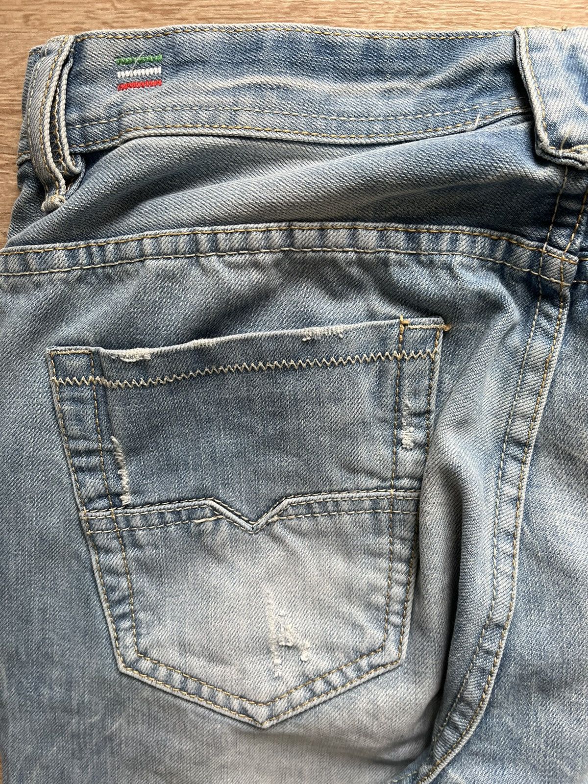Adidas × Diesel Adidas x diesel very rare jorts archive swag designer y2k Size US 32 / EU 48 - 4 Thumbnail