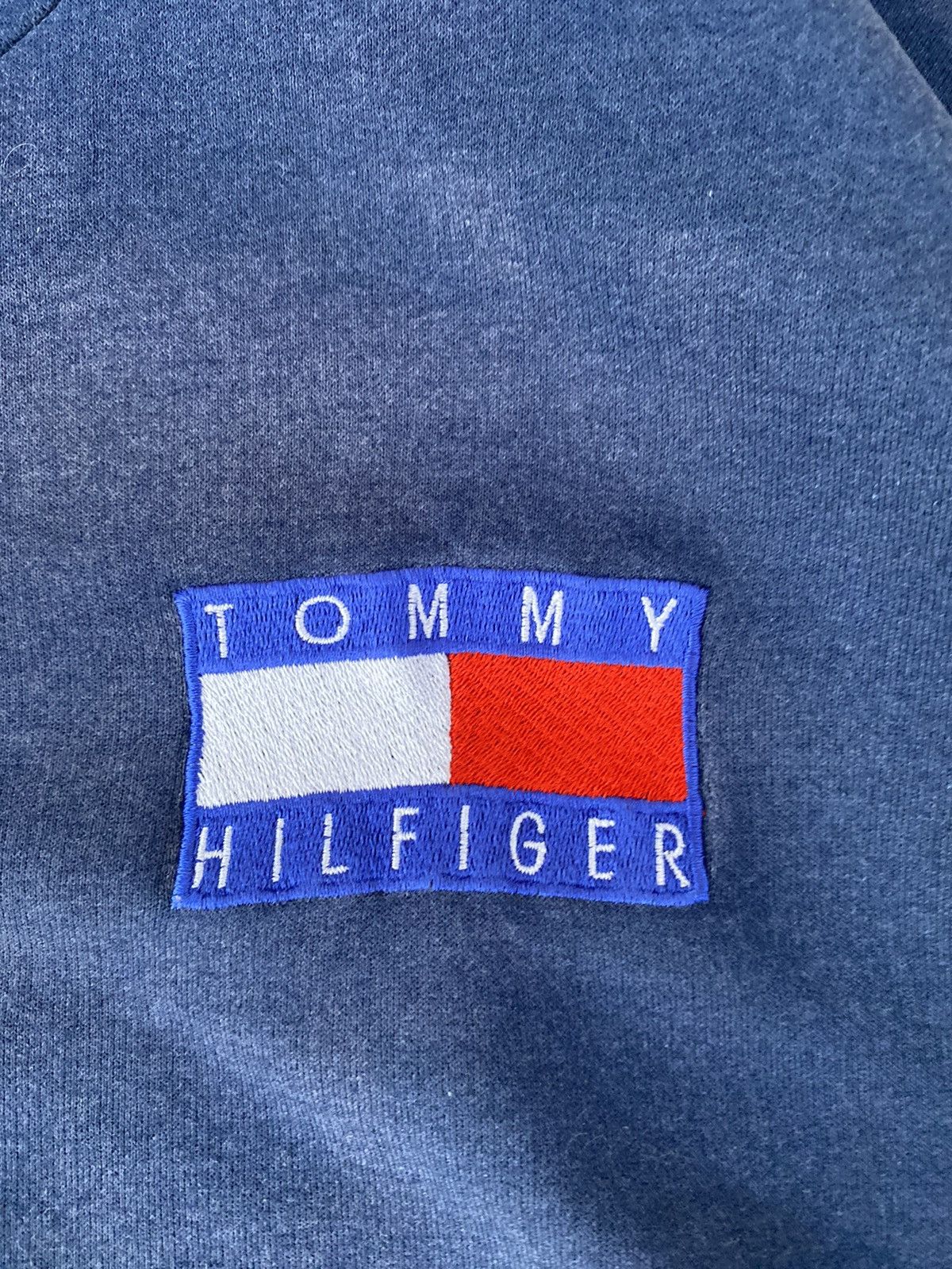 Vintage Vintage 90s Tommy Hilfiger Baggy Boxy Sweatshirt Size US XXL / EU 58 / 5 - 6 Thumbnail