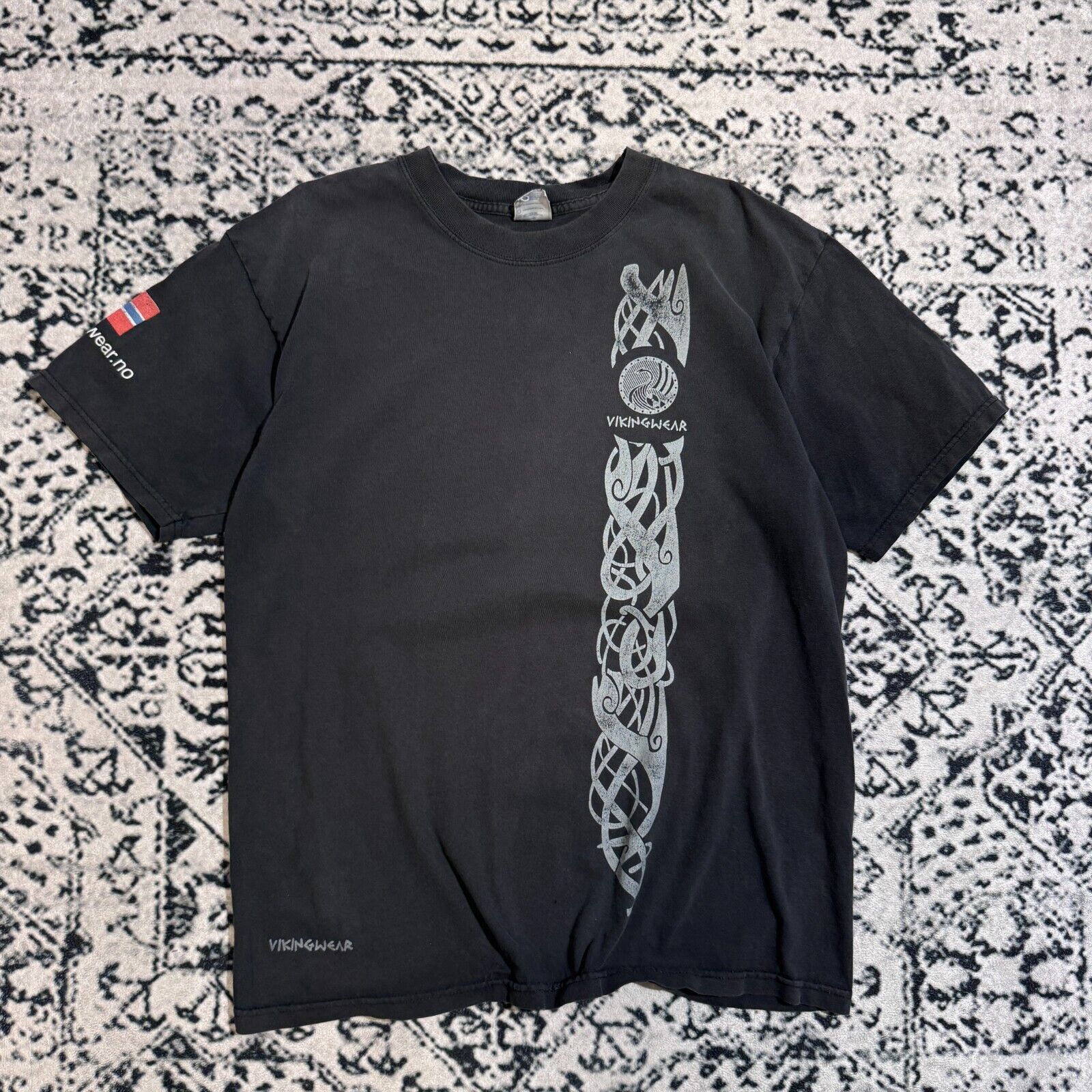 Vintage Vintage Black Cotton T-Shirt Size L Vikingswear Y2K 90s Size US L / EU 52-54 / 3 - 8 Thumbnail