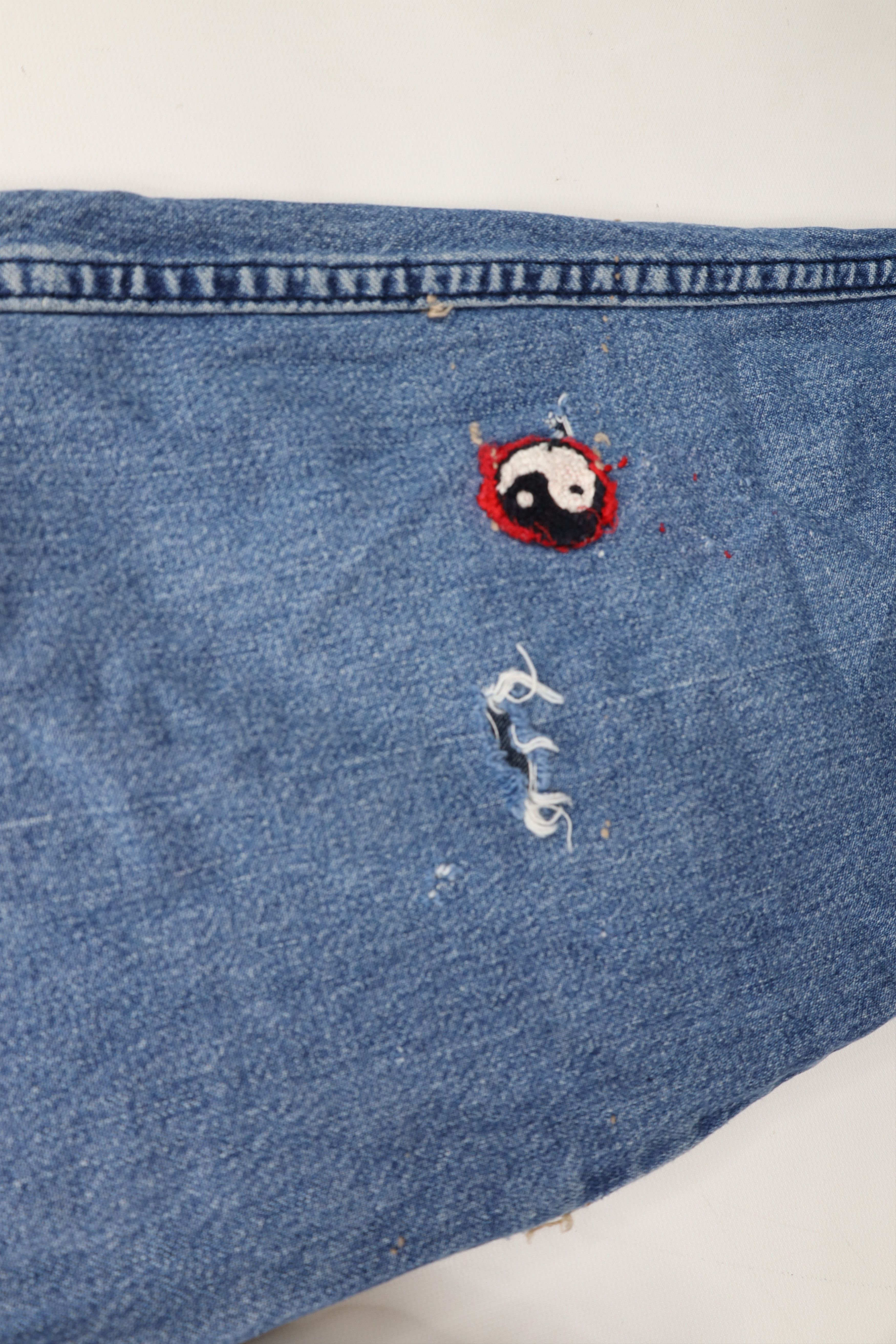 Vintage Vintage 90s Streetwear Patchwork Embroidered Flared Jeans Size 34" / US 12 / IT 48 - 6 Thumbnail