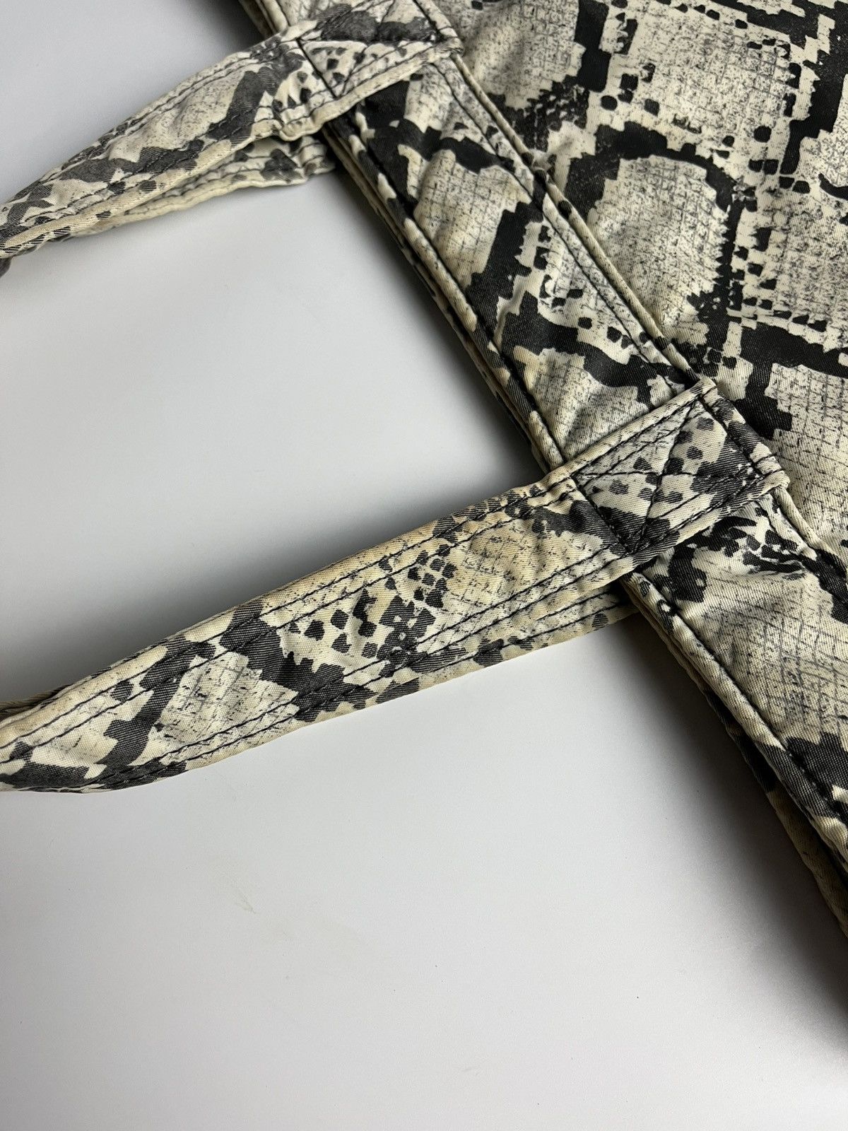 Head Porter Porter Japan Snakeskin Tote Bag Size ONE SIZE - 14 Thumbnail