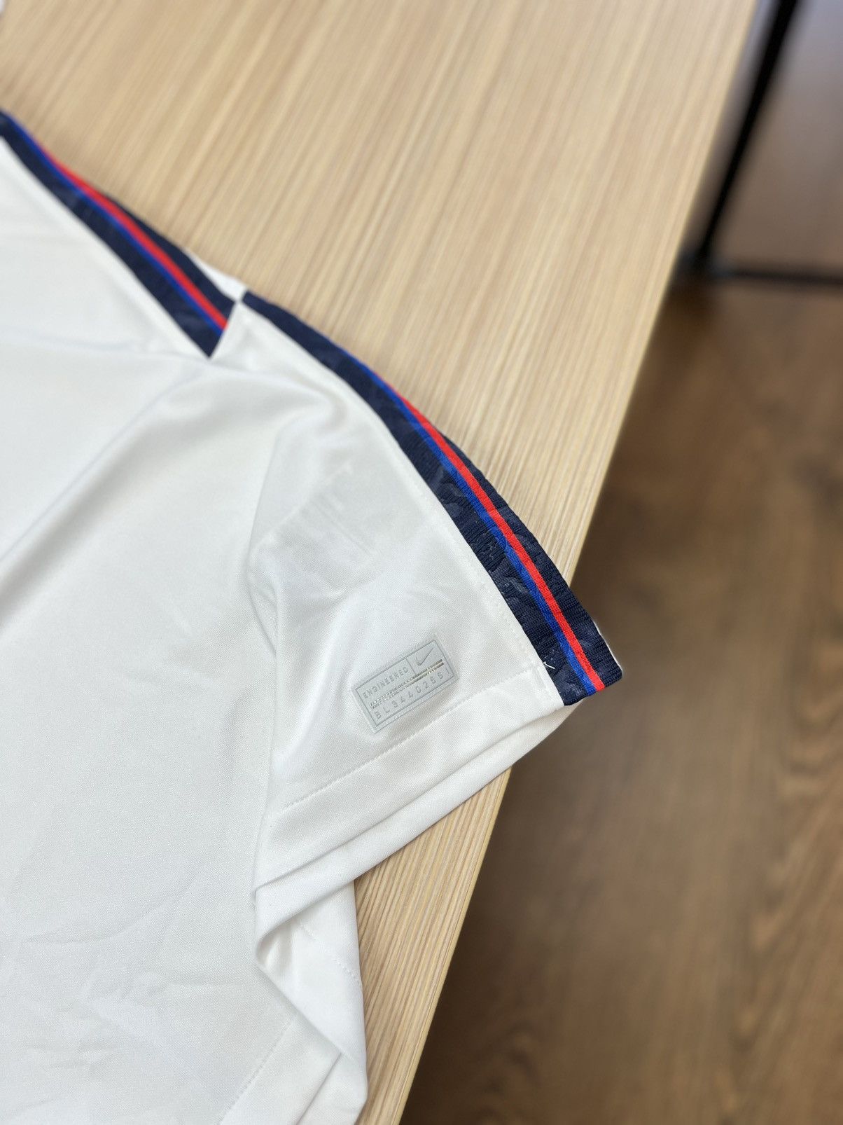 Nike × Vintage ENGLAND NIKE 2020 EURO FOOTBALL HOME JERSEY Size US XL / EU 56 / 4 - 6 Thumbnail