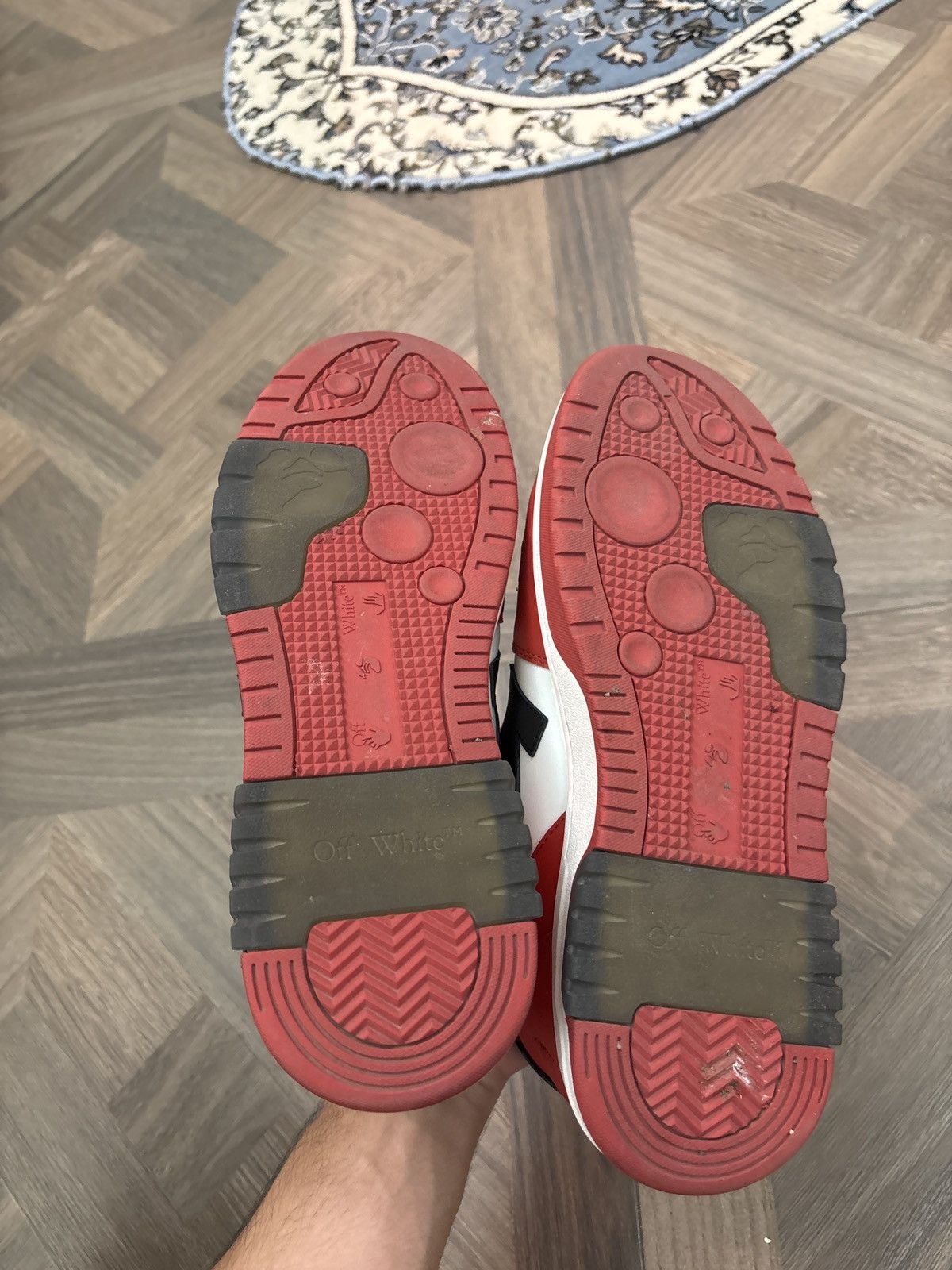 Off-White OOO Out of office chicago colorway Size US 10 / EU 43 - 3 Thumbnail