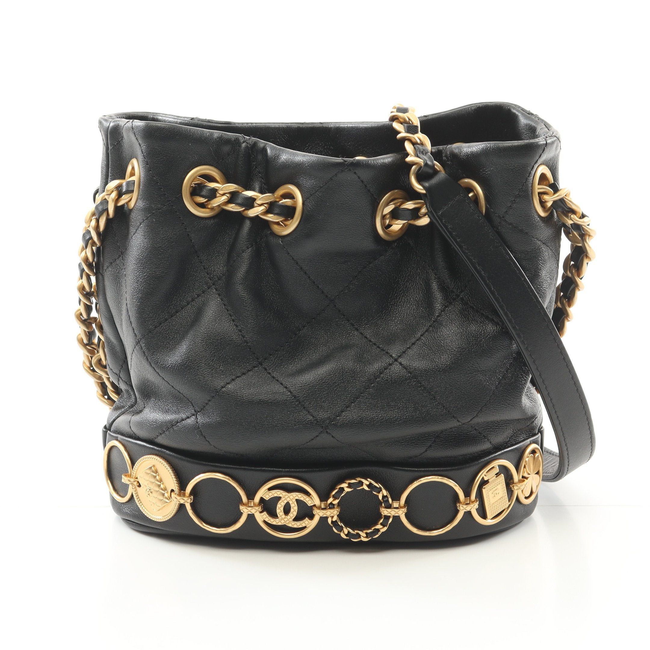Chanel Matelasse Chain Shoulder Bag Lambskin Black Gold Hardware Purse