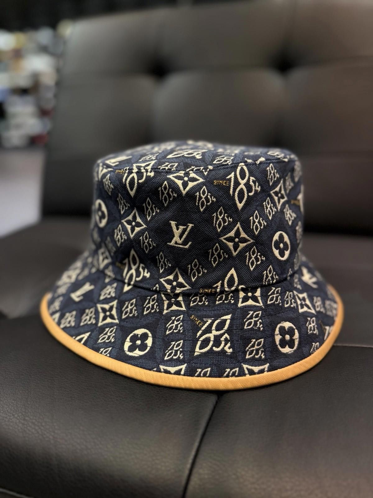 Louis Vuitton Louis Vuitton Monogram Jacquard Shine 1854 Bucket Hat Size ONE SIZE - 4 Thumbnail
