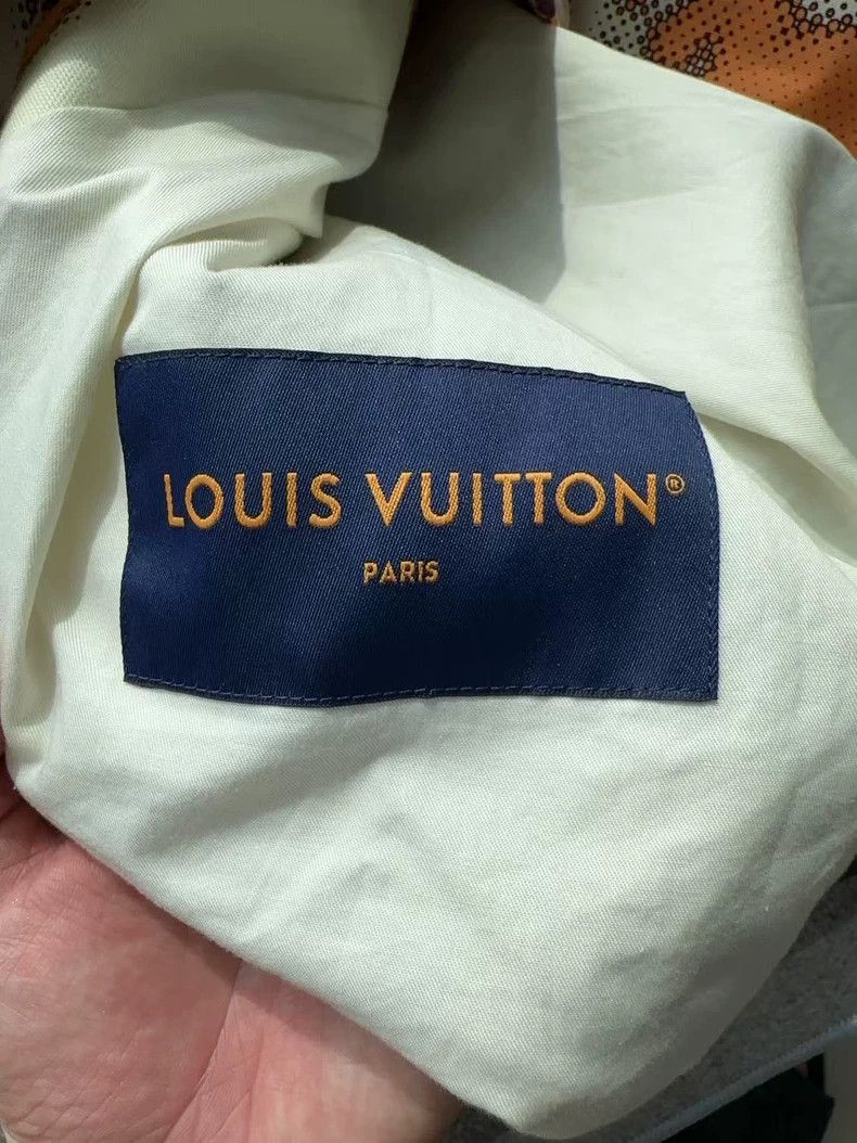 Louis Vuitton Louis Vuitton Orange Camo Hooded Jacket Size US M / EU 48-50 / 2 - 6 Thumbnail
