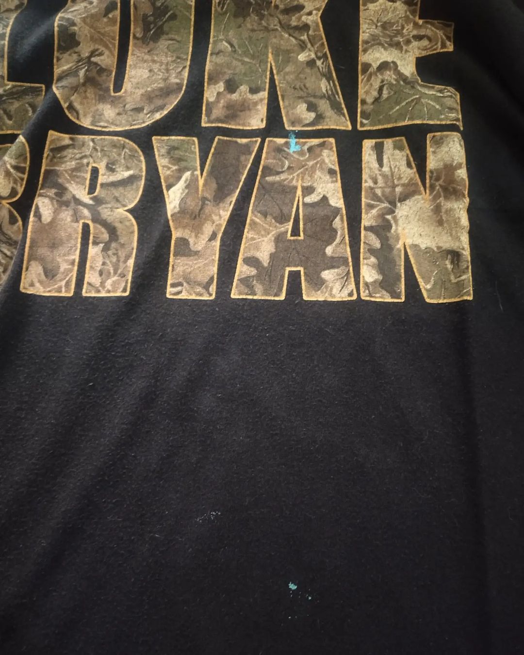 Band Tees × Vintage Luke Bryan Concert Camouflage Deer Buck Band Tees Size US S / EU 44-46 / 1 - 3 Thumbnail