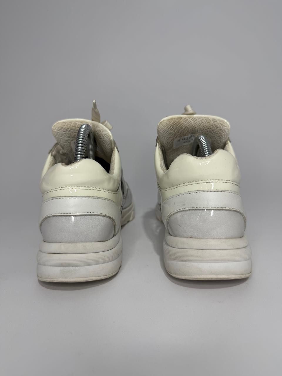 Chanel Chanel Patent leather trainers 35.5EU Size US 5.5 / IT 35.5 - 3 Thumbnail