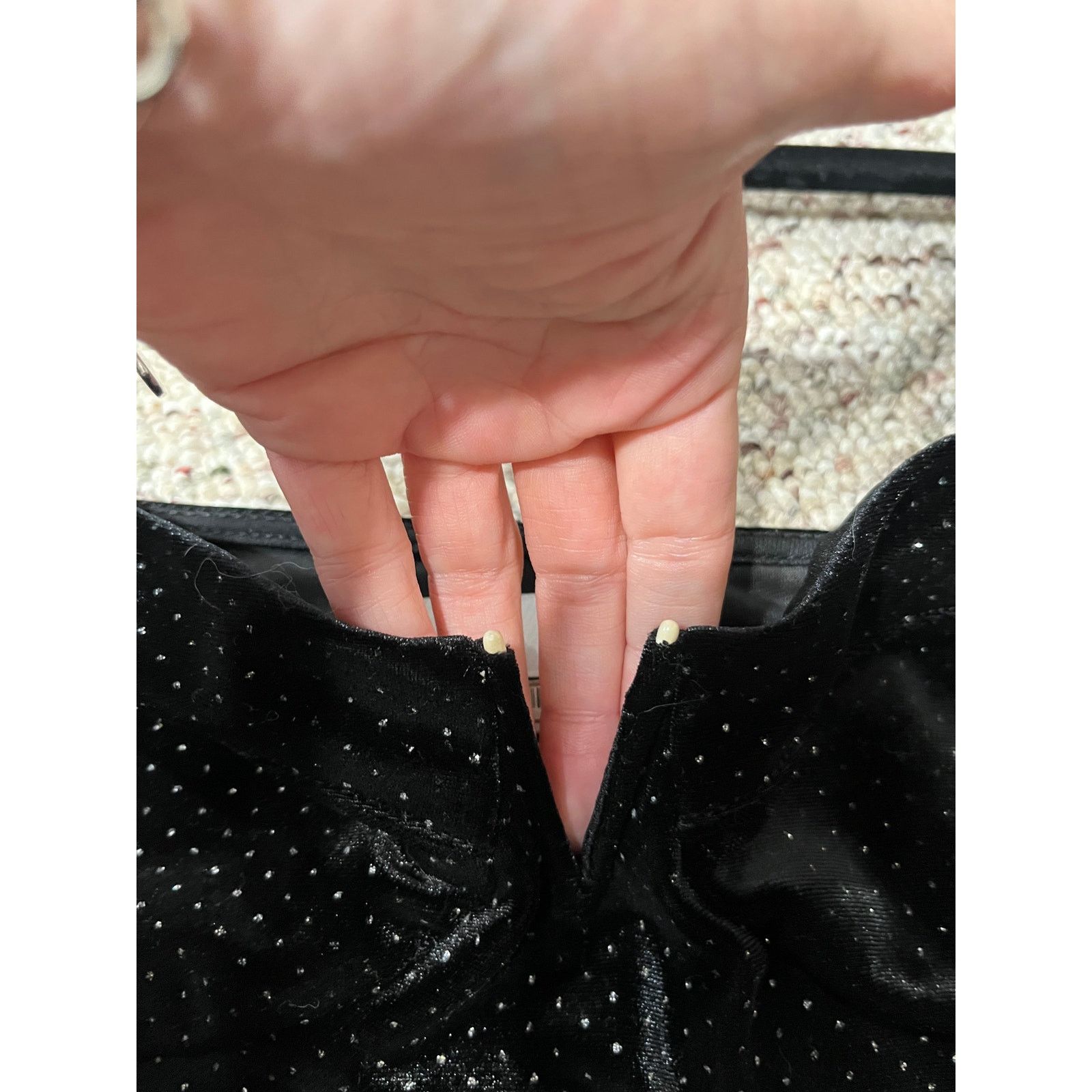 Saylor Saylor Black Long Sleeve Velvet Glitter Elsa Peplum Top M Size M / US 6-8 / IT 42-44 - 4 Thumbnail