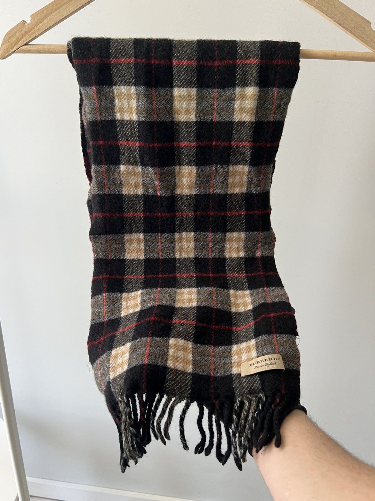 Burberry Vintage Burberry Black Nova Check Cashmere Scarf Size ONE SIZE - 8 Thumbnail