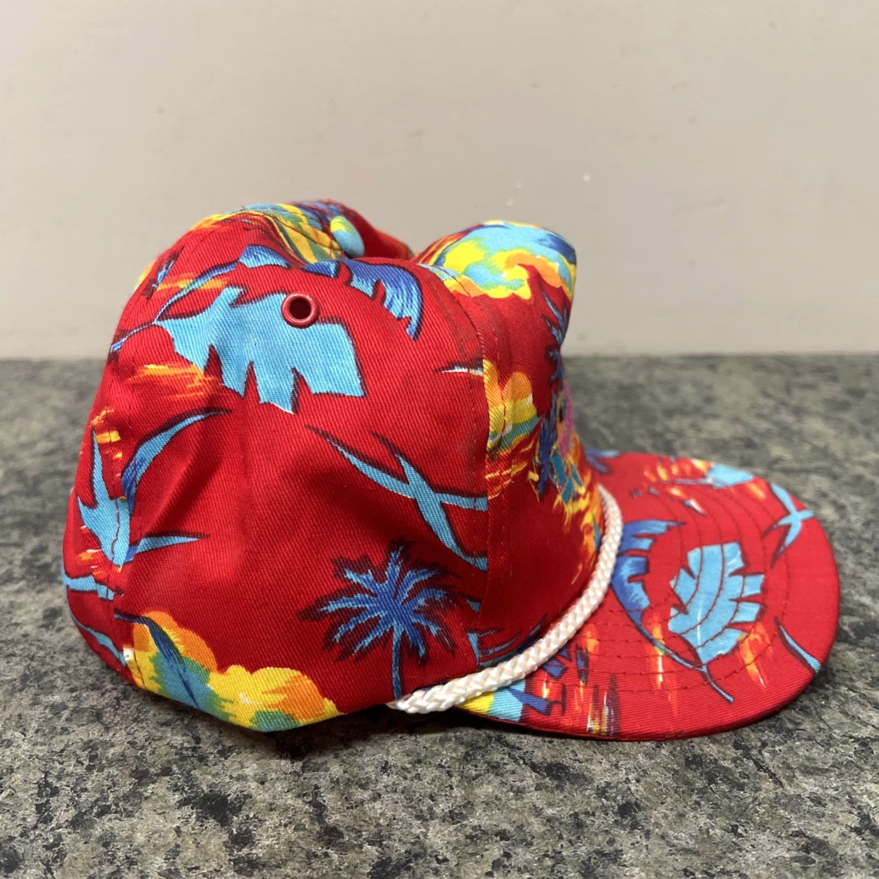 Vintage **VINTAGE RED FLORAL SAN SUN 80S TRUCKER HAT** User: **VINTAGE RED FLORAL SAN SUN 80S TRUCKER HAT** Size ONE SIZE - 2 Thumbnail
