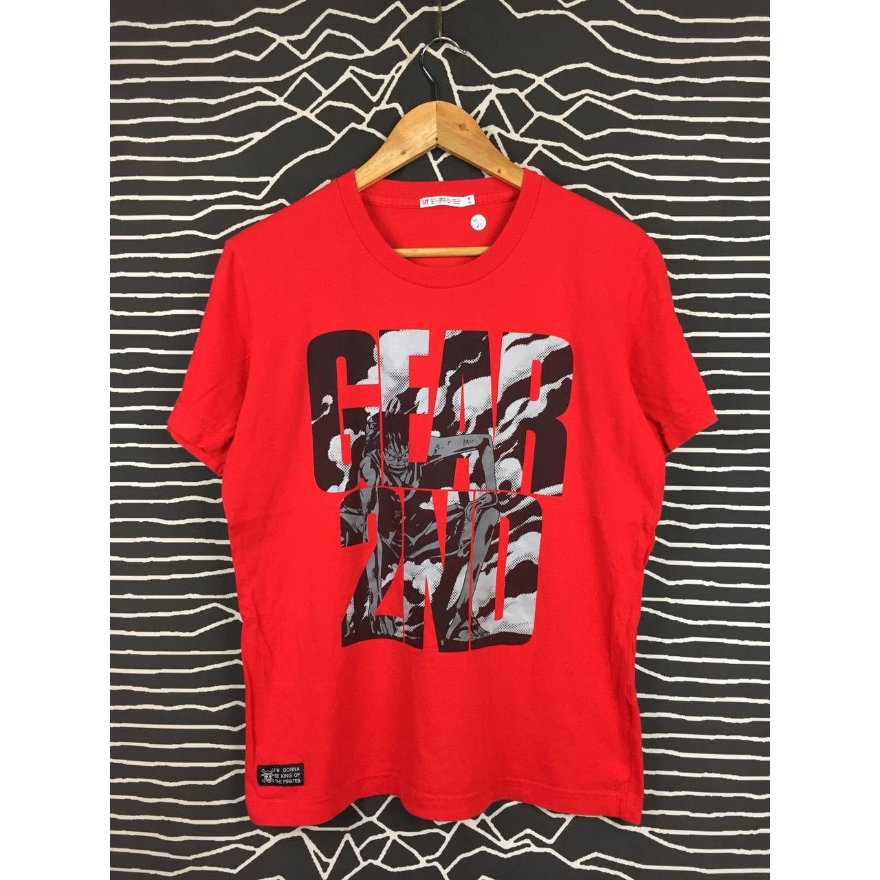 Anime × Japanese Brand × Uniqlo Anime One Piece Luffy Gear Second Uniqlo UT Tee Size M Size US M / EU 48-50 / 2 - 1 Thumbnail