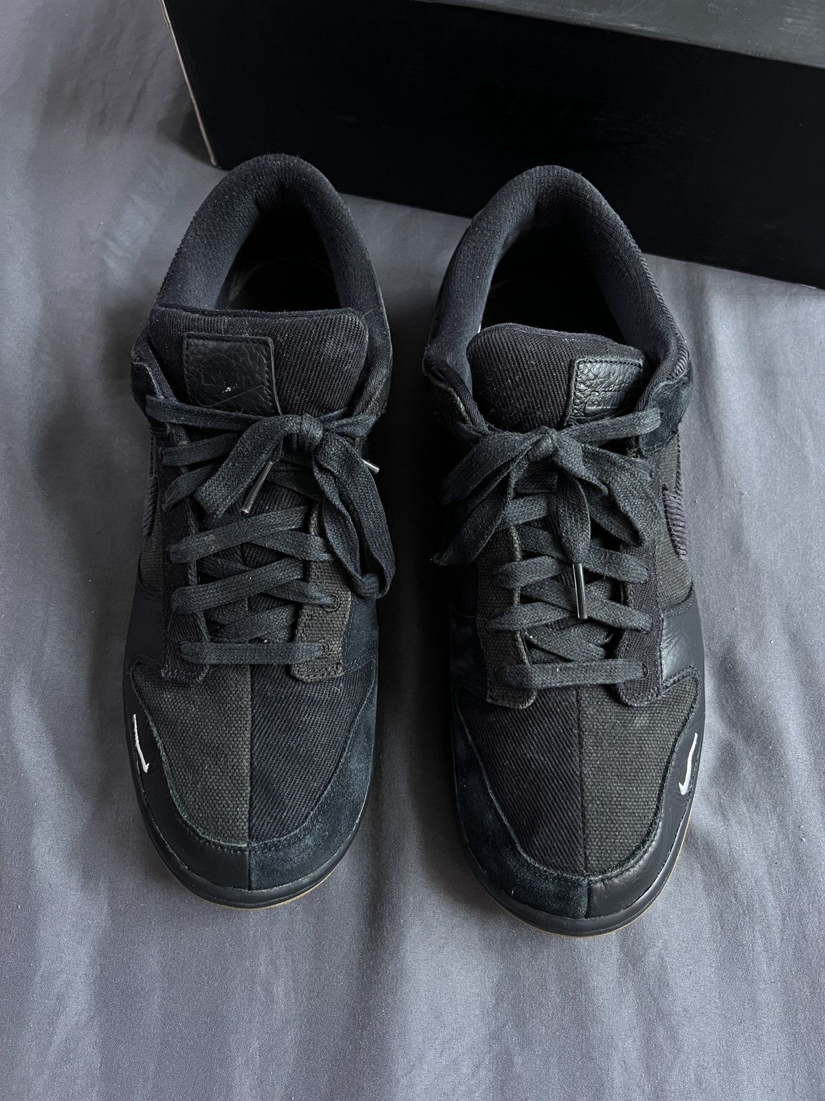 Nike × The Basement Nike x The Basement Dunk Low Black Size US 12 / EU 45 - 7 Thumbnail