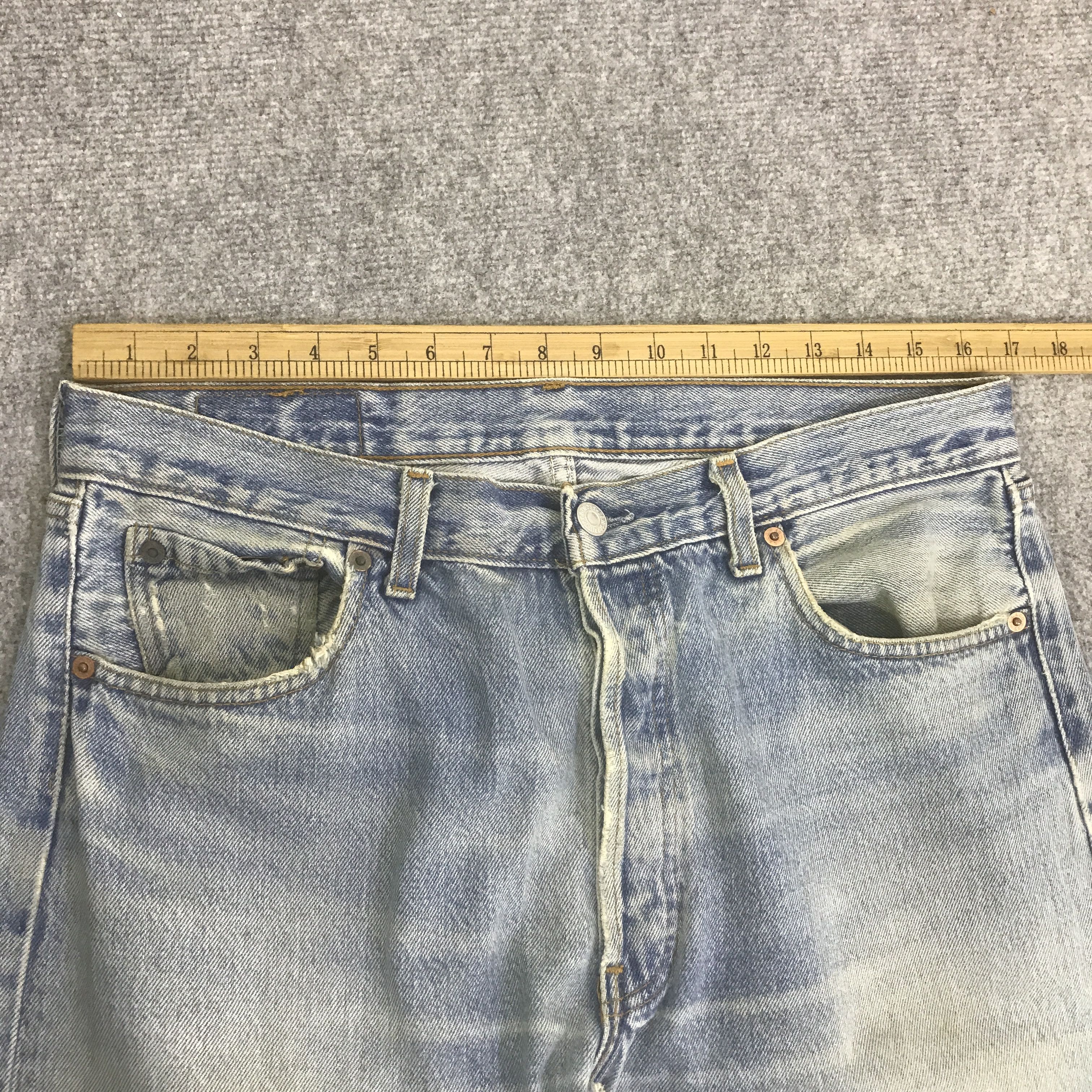 Levi's Vintage Clothing LEVI'S 501 DISTRESSED DENIM JEAN PANTS K129B9 Size US 32 / EU 48 - 7 Thumbnail