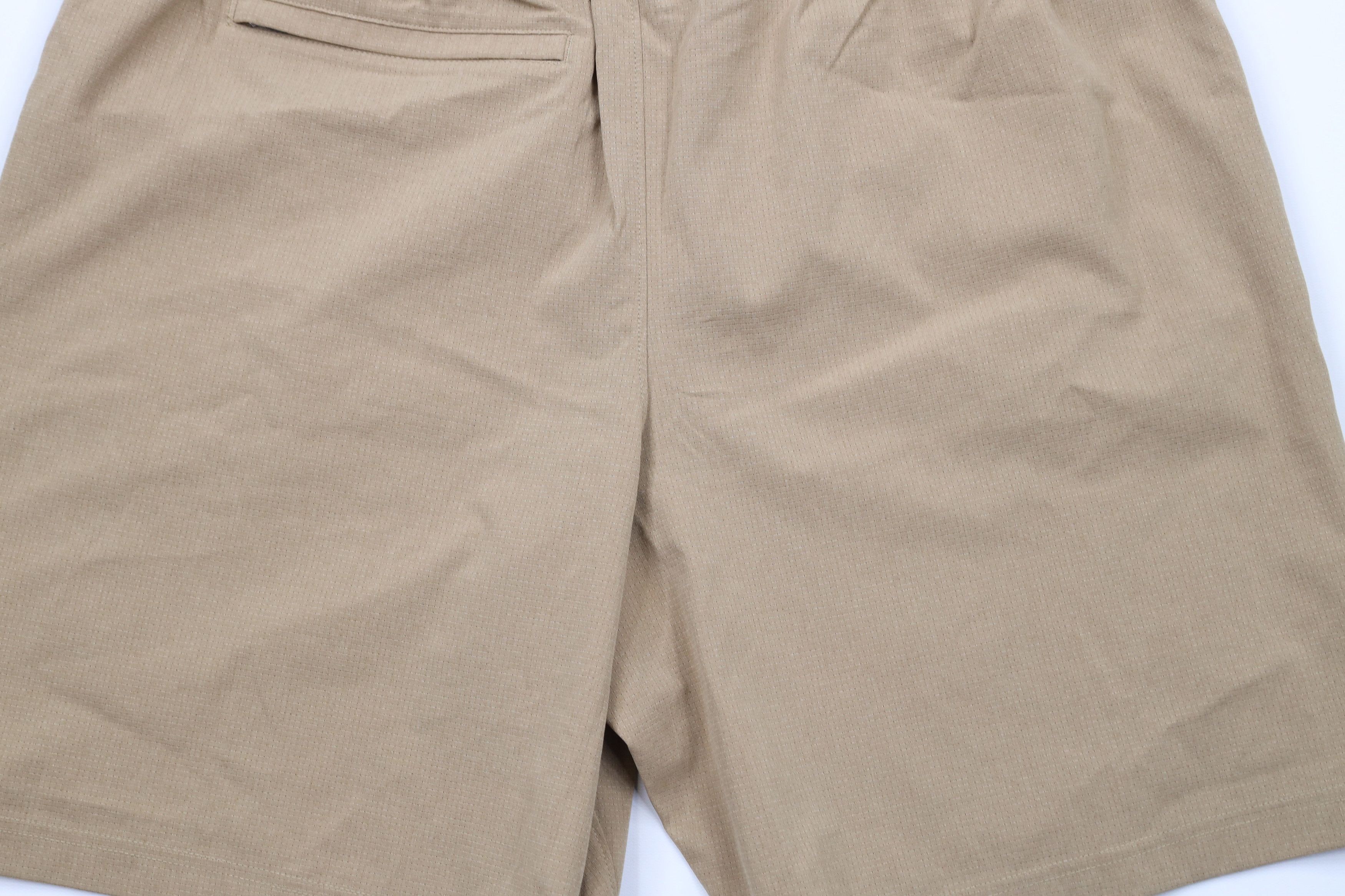 Under Armour × Vintage New Under Armour Saint Francis University Basketball Shorts Size US 36 / EU 52 - 13 Thumbnail