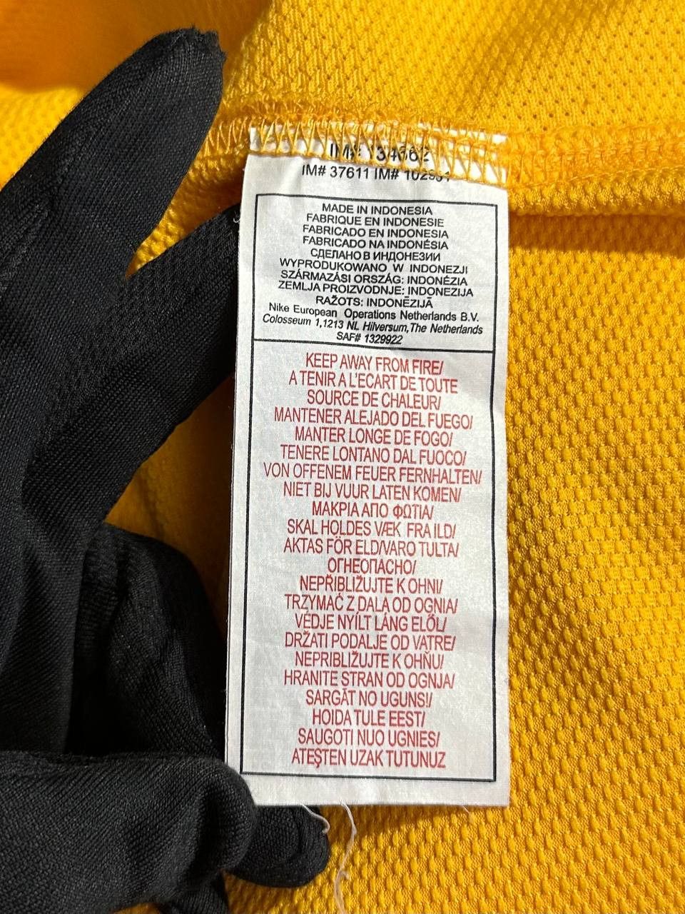 Nike AUSTRALIA 2006 2008 home football shirt jersey Nike soccer Size US M / EU 48-50 / 2 - 9 Thumbnail