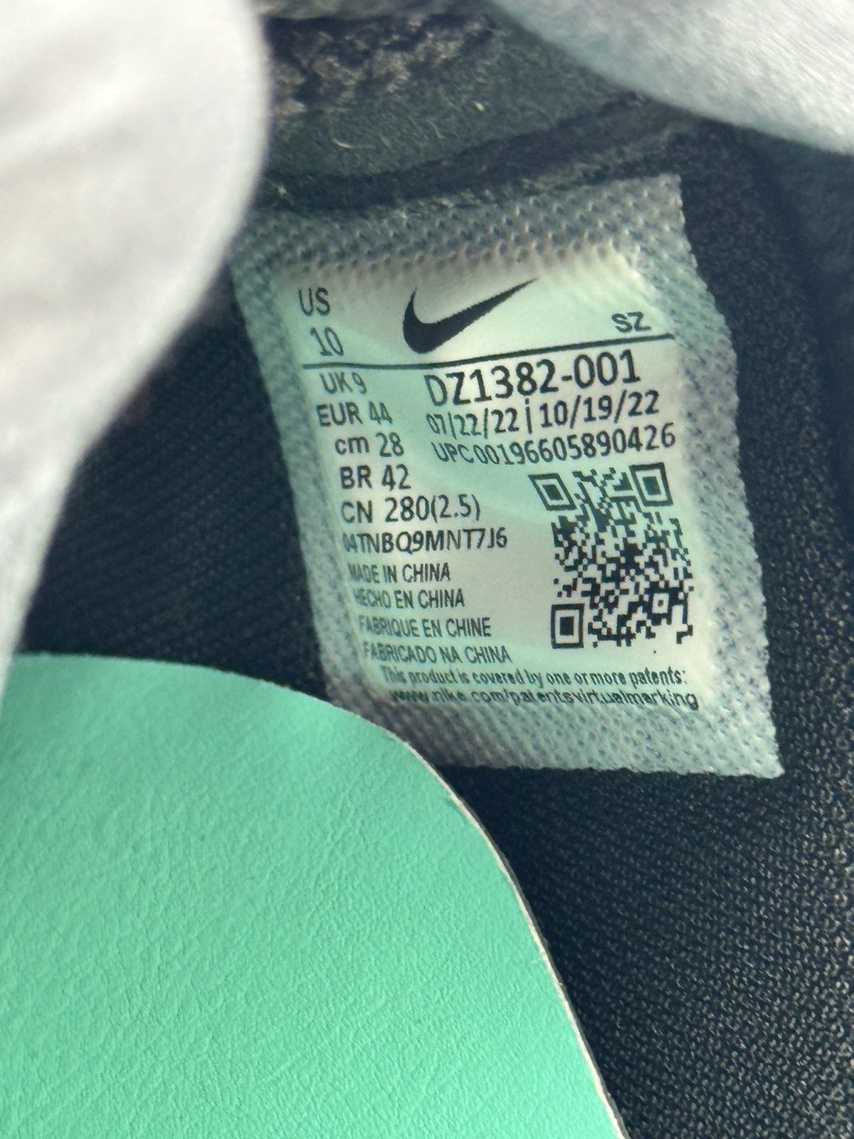 Nike x TIFFANY & CO LOW TOP SNEAKERS Size US 10 / EU 43 - 11 Thumbnail