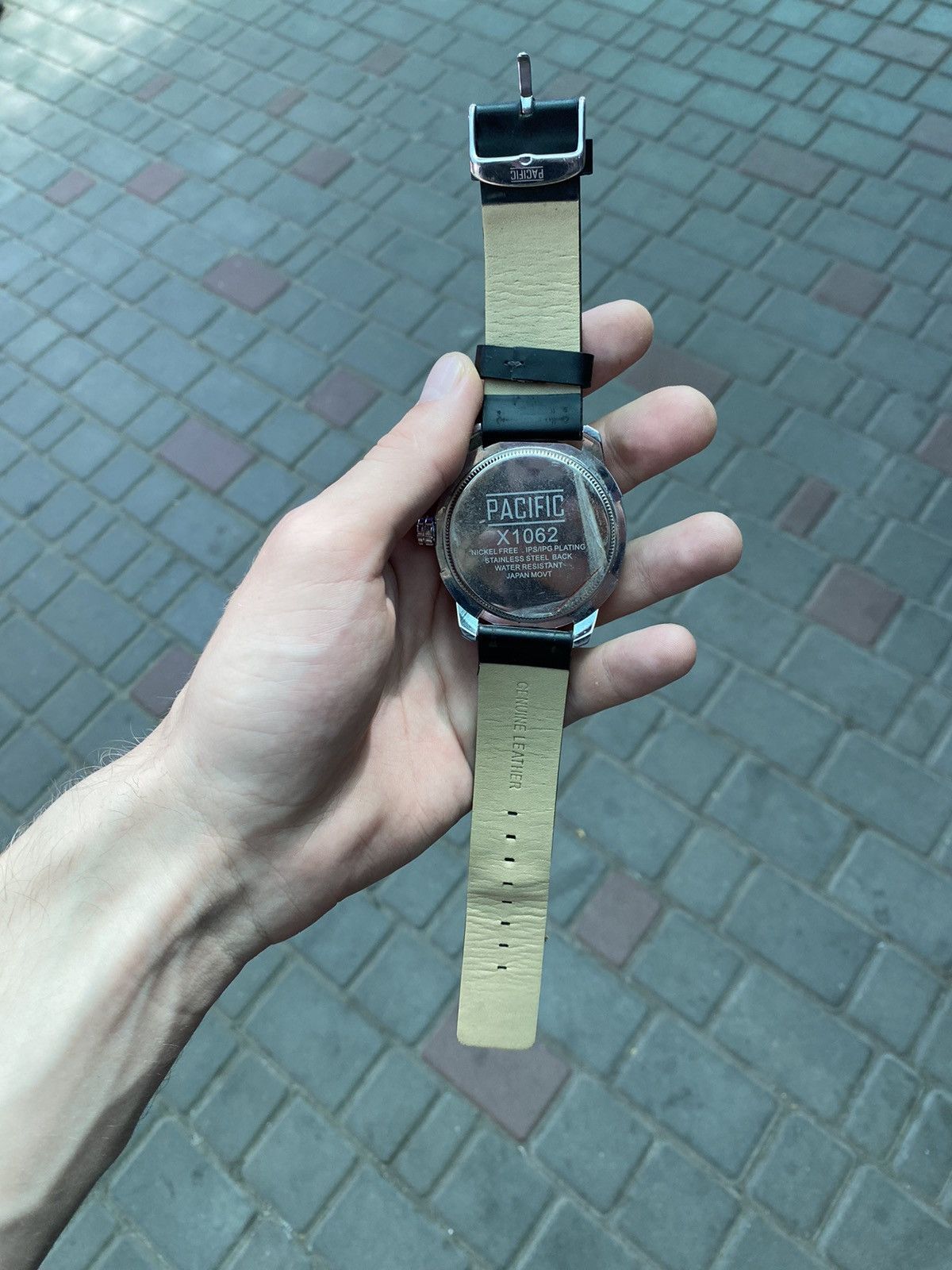Jewelry Pacific X1062 Quartz Watch Leather Strap Day Date Size ONE SIZE - 10 Thumbnail