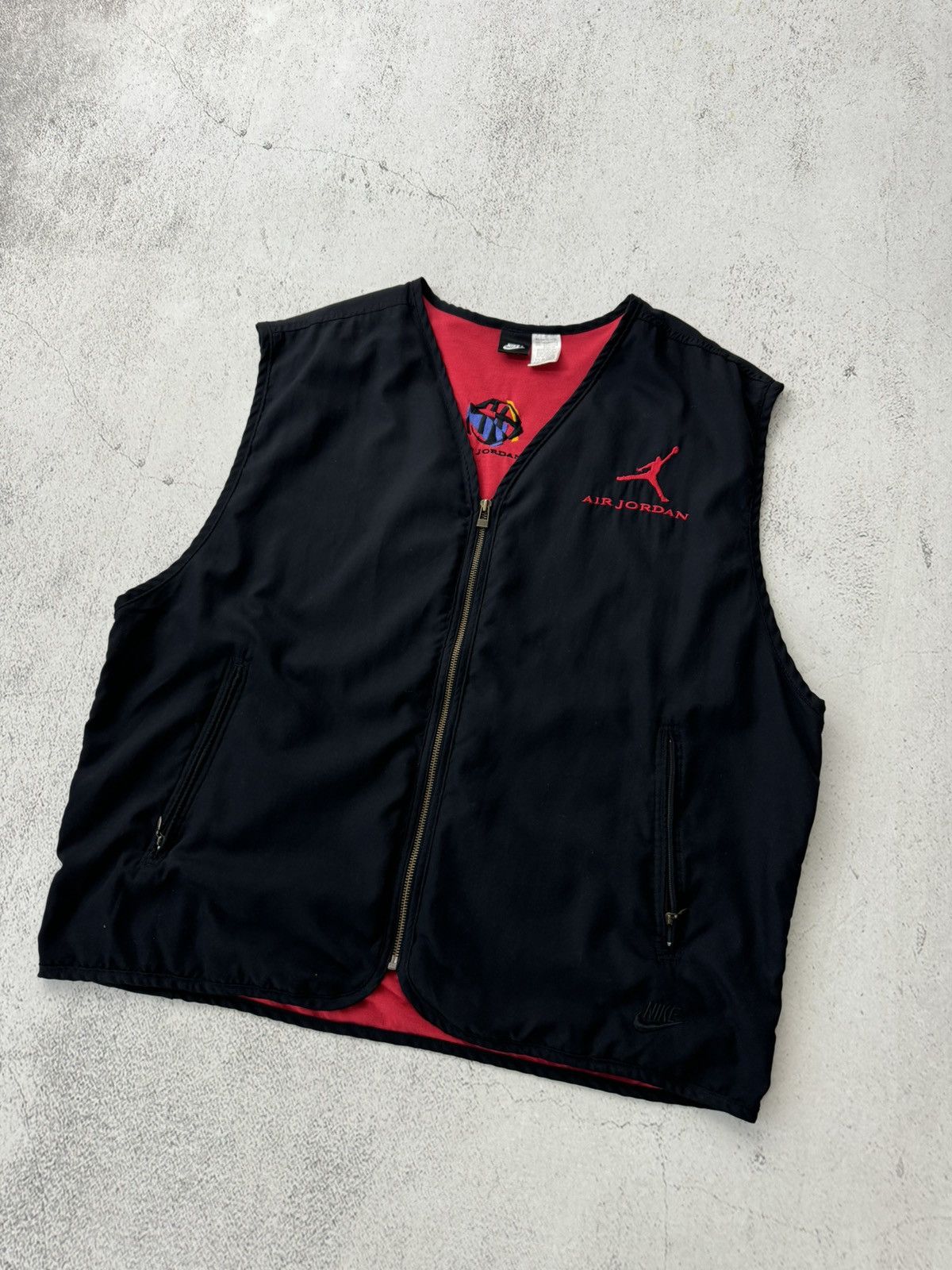 Jordan Brand × Nike × Vintage Nike Air Jordan Vintage Logo Vest Size US XL / EU 56 / 4 - 5 Thumbnail