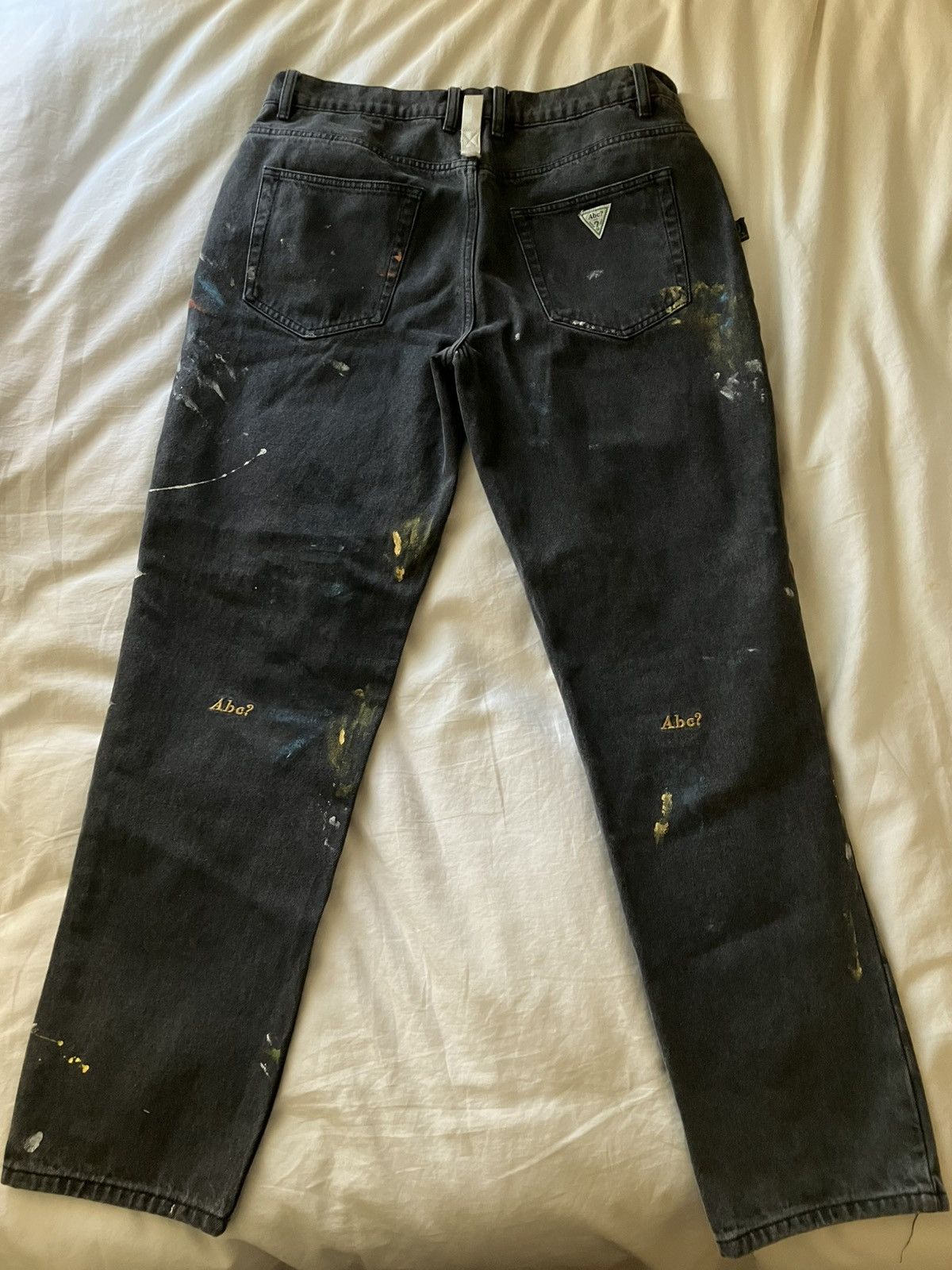 Advisory Board Crystals × Guess Paint Splatter grey wash denim Size US 33 - 2 Thumbnail