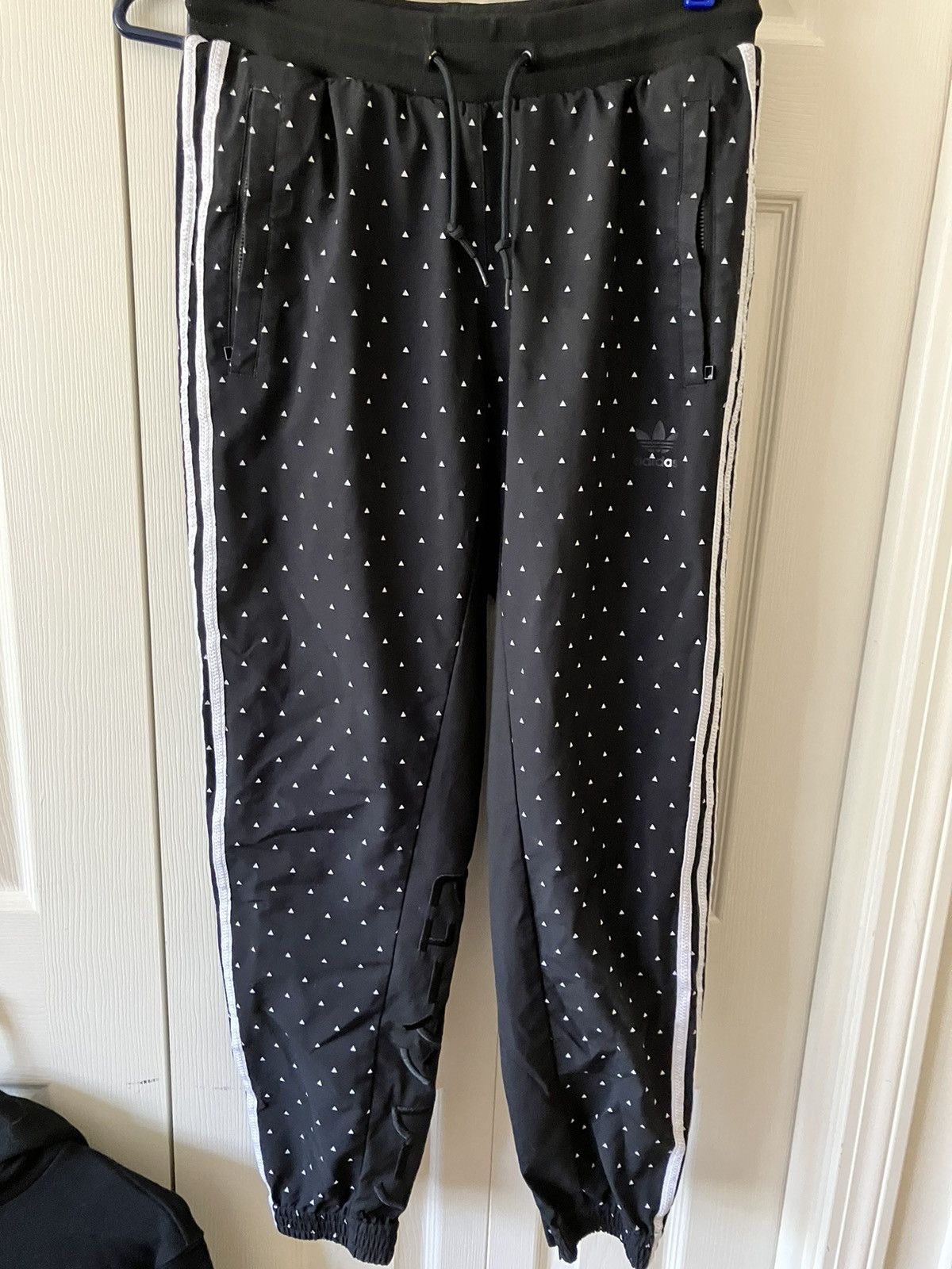 Pharrell carrot joggers deals