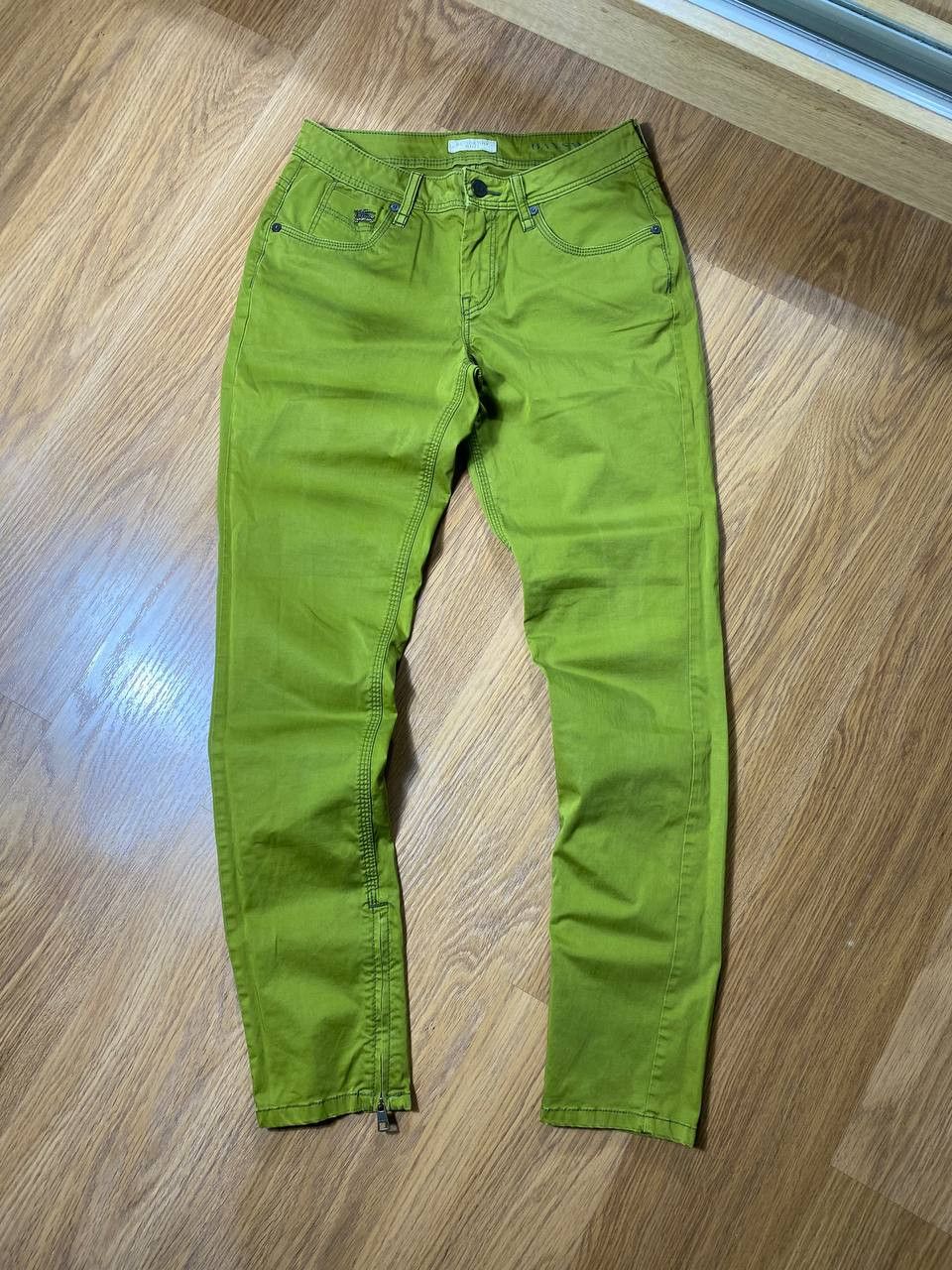 Burberry × Designer × Jean Vintage Burberry Jeans Denim 27 Size US 27 - 20 Thumbnail